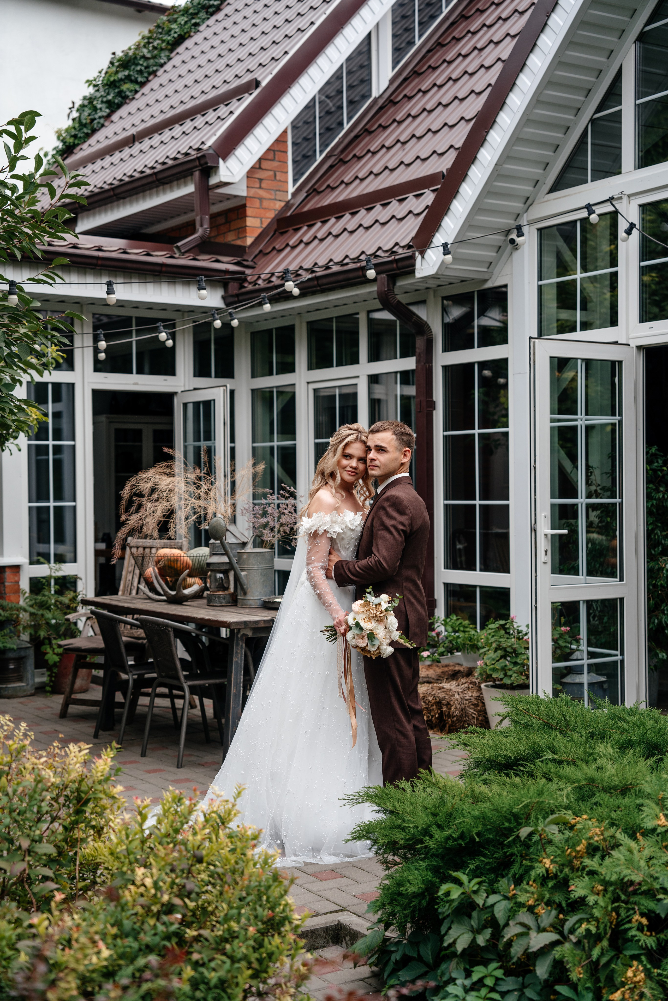 Свадебная прогулка в Теплице Власенко. Свадебный и семейный фотограф Надежда Соловьева