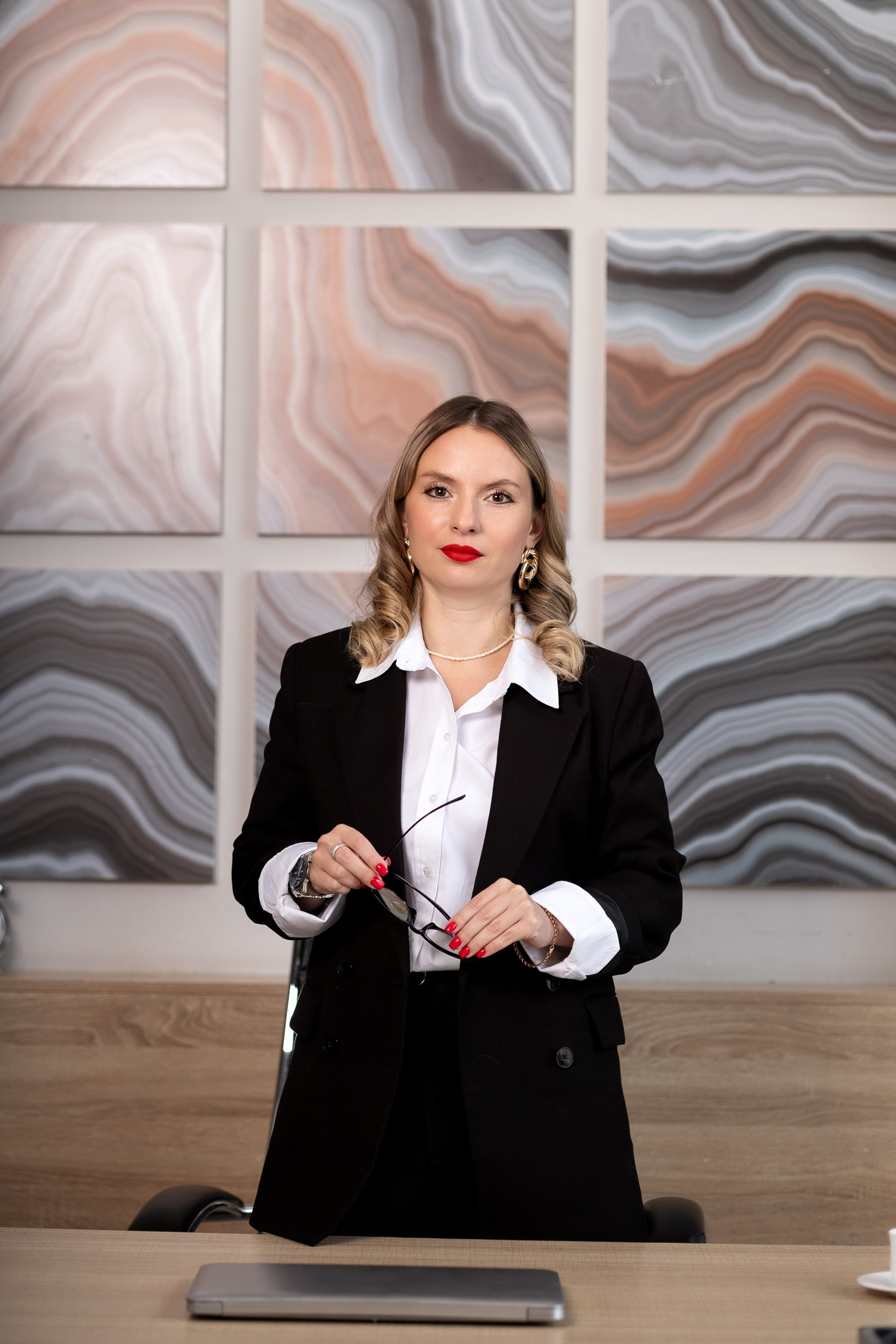 Контент съемка для юриста. Женский и семейный фотограф Алина Влади