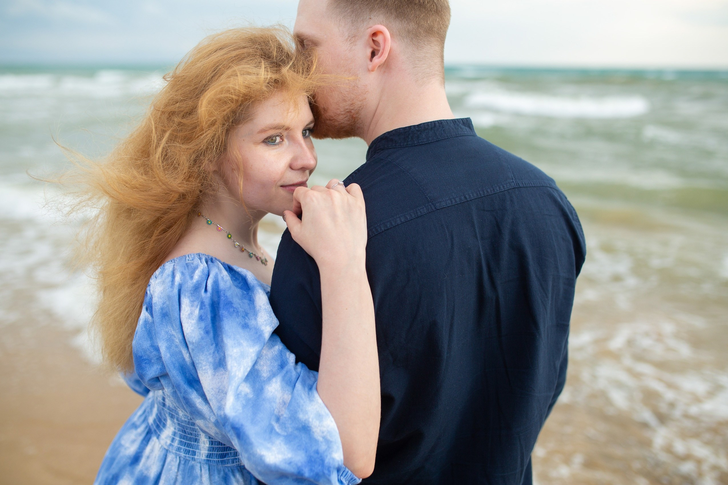 Романтическая съемка в штормовую погоду на пляже Джемете, очень атмосферные кадры.