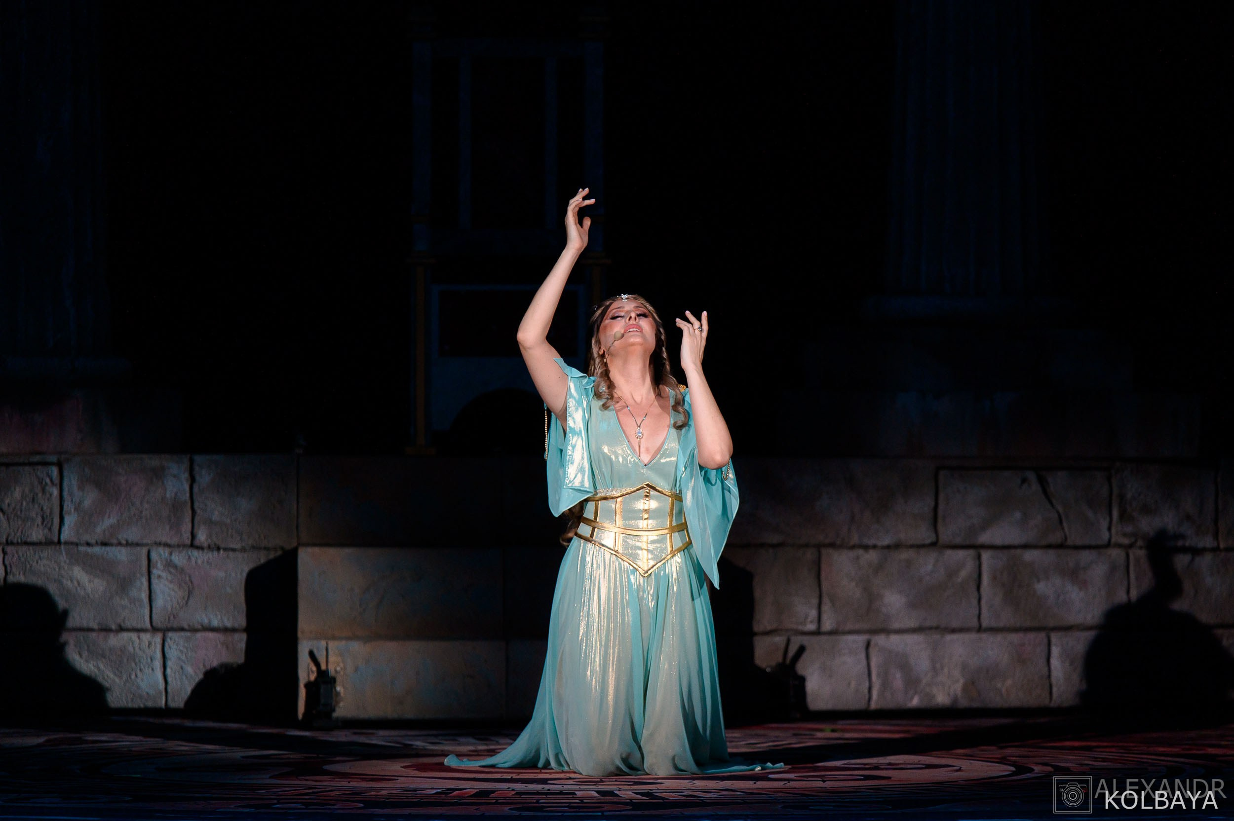 Фоторепортаж со спектакля Гладиатор в Театре Терезы Дуровой. Концертный и театральный репортажный фотограф в Москве Александр Колбая