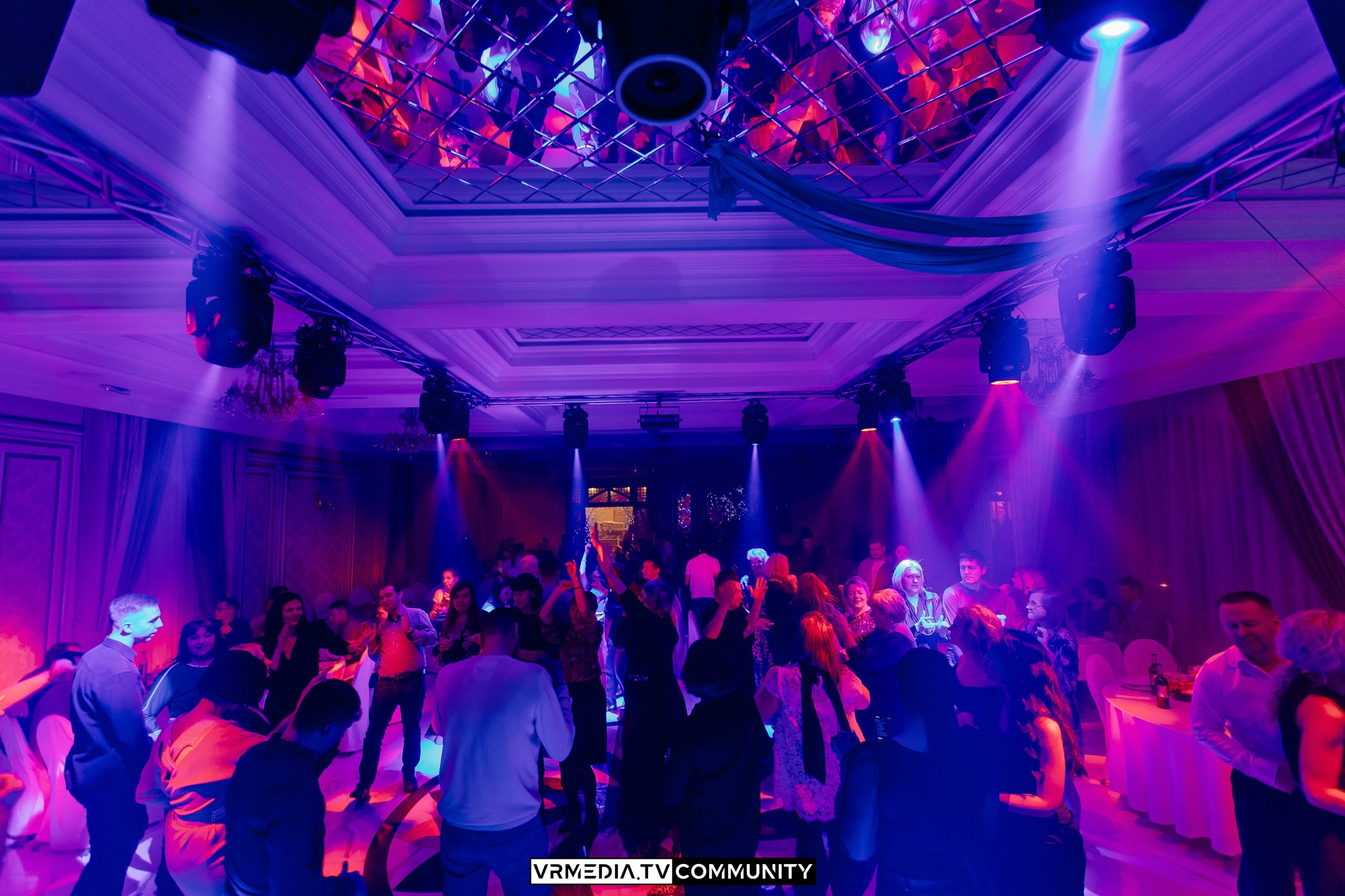 Мюзикл «12 Месяцев» в ресторане «Лазурный берег»