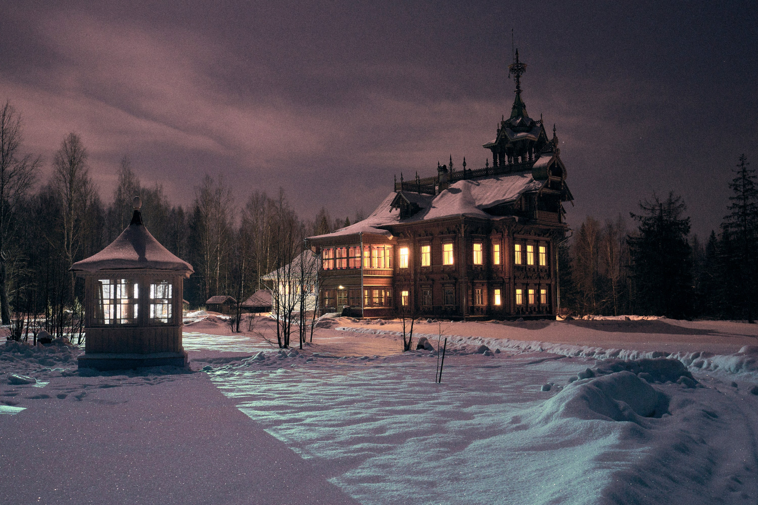 Лесной терем Асташово. Creative photographer Denis Klero