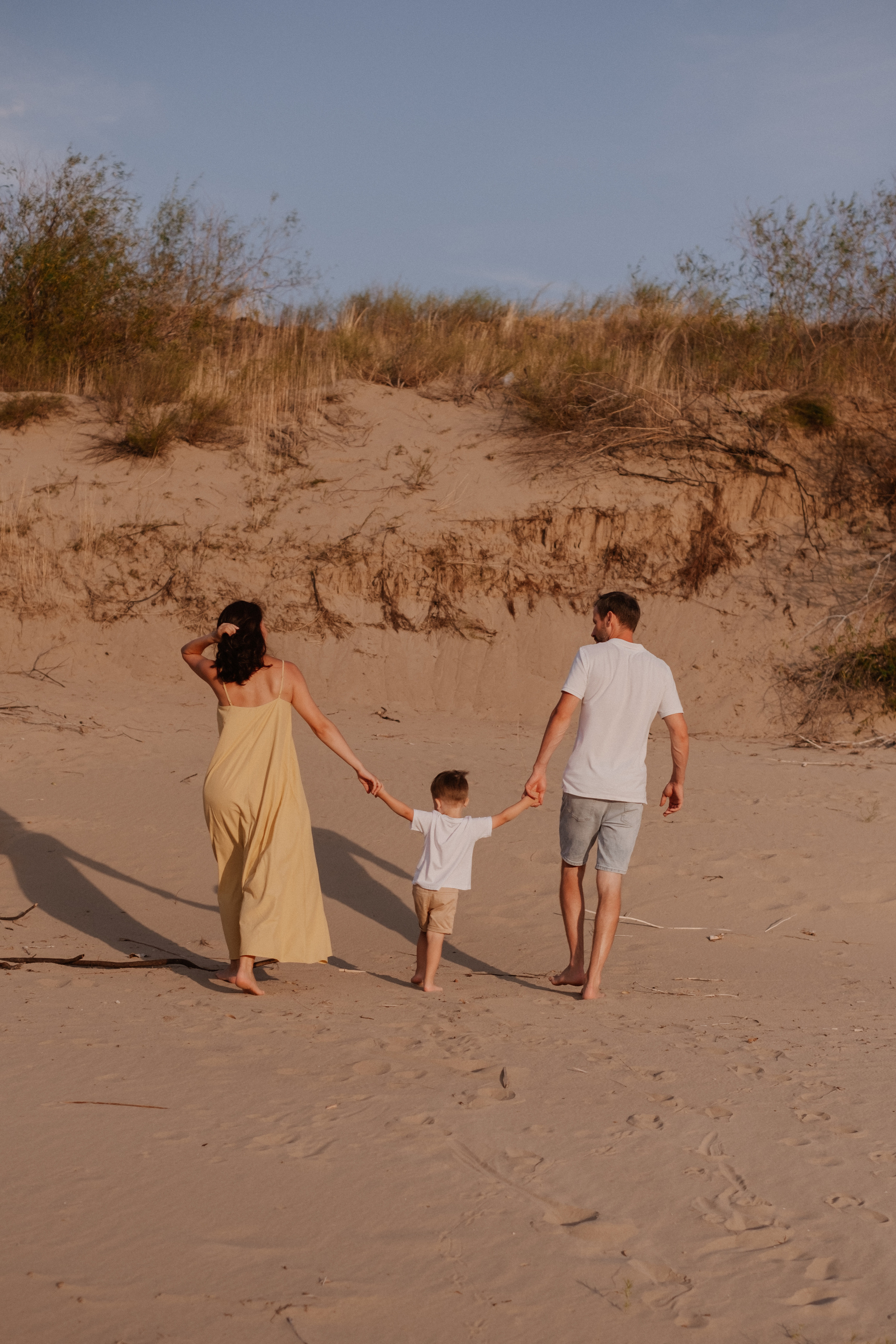 Пляжная фотосессия Любовь + Дима + Тима. Свадебный и семейный фотограф г. Волгоград Биленко Ангелина