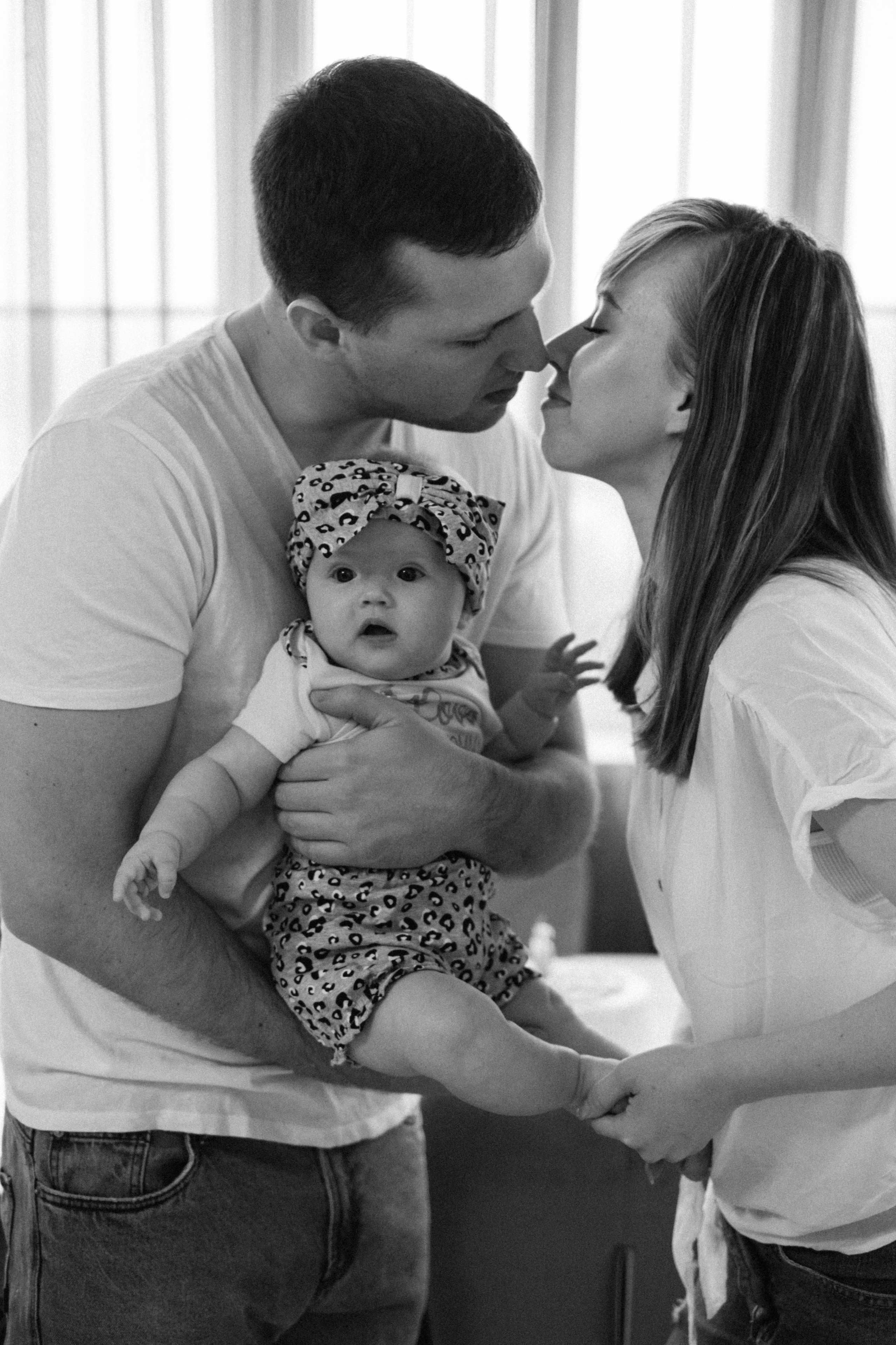 Домашняя фотосессия Валерия + Ева + Матвей. Свадебный и семейный фотограф г. Волгоград Биленко Ангелина