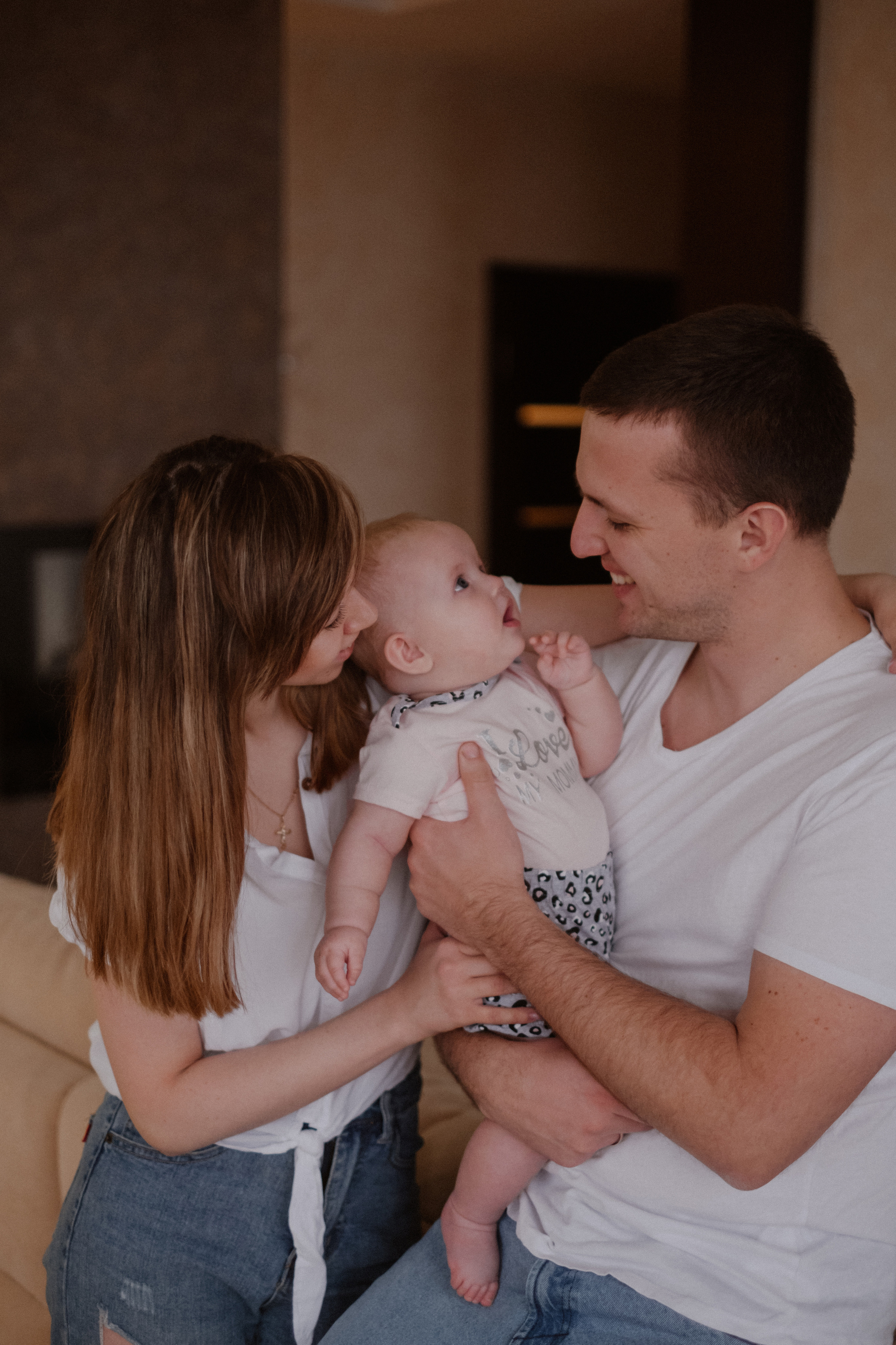 Домашняя фотосессия Валерия + Ева + Матвей. Свадебный и семейный фотограф г. Волгоград Биленко Ангелина