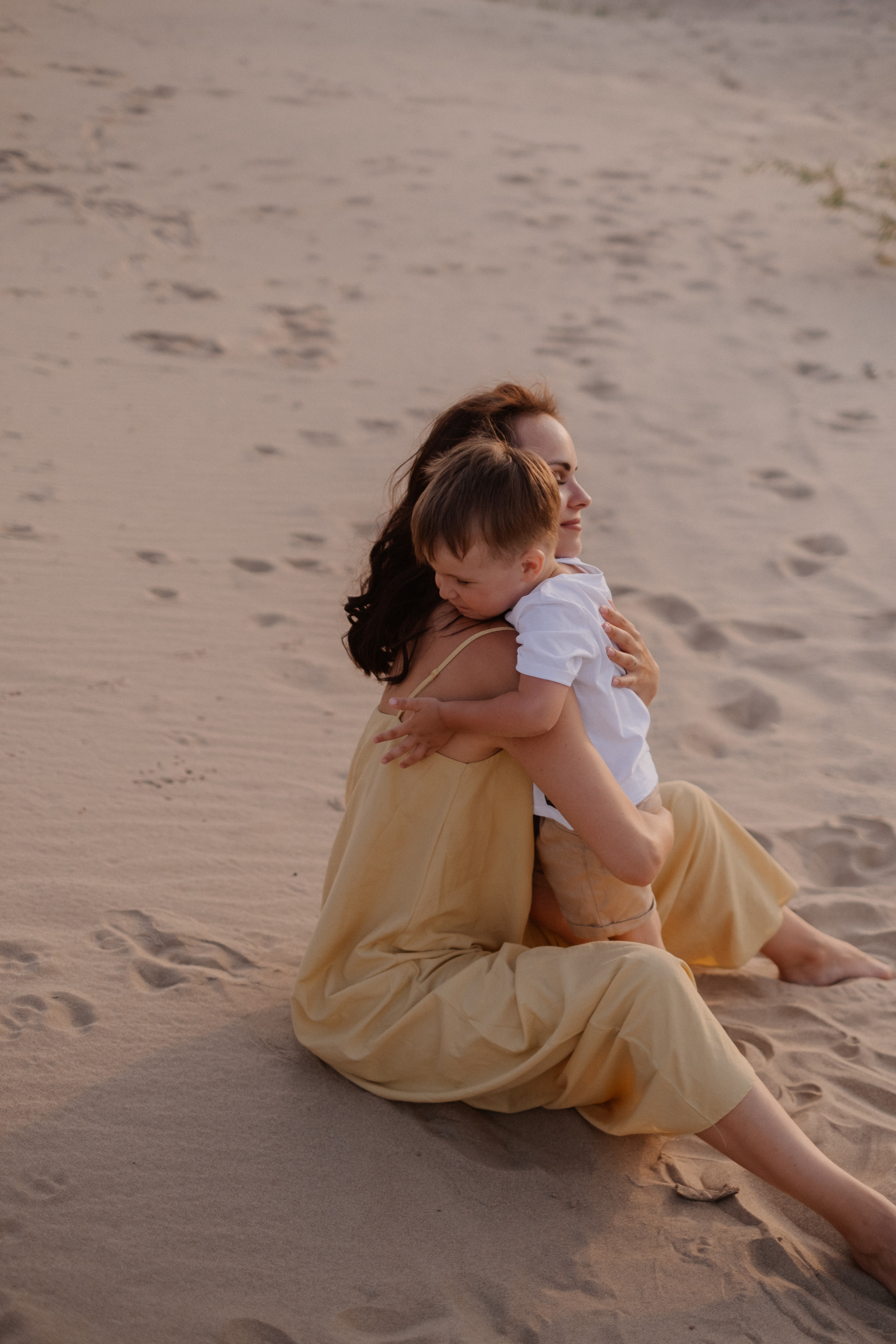 Пляжная фотосессия Любовь + Дима + Тима. Свадебный и семейный фотограф г. Волгоград Биленко Ангелина