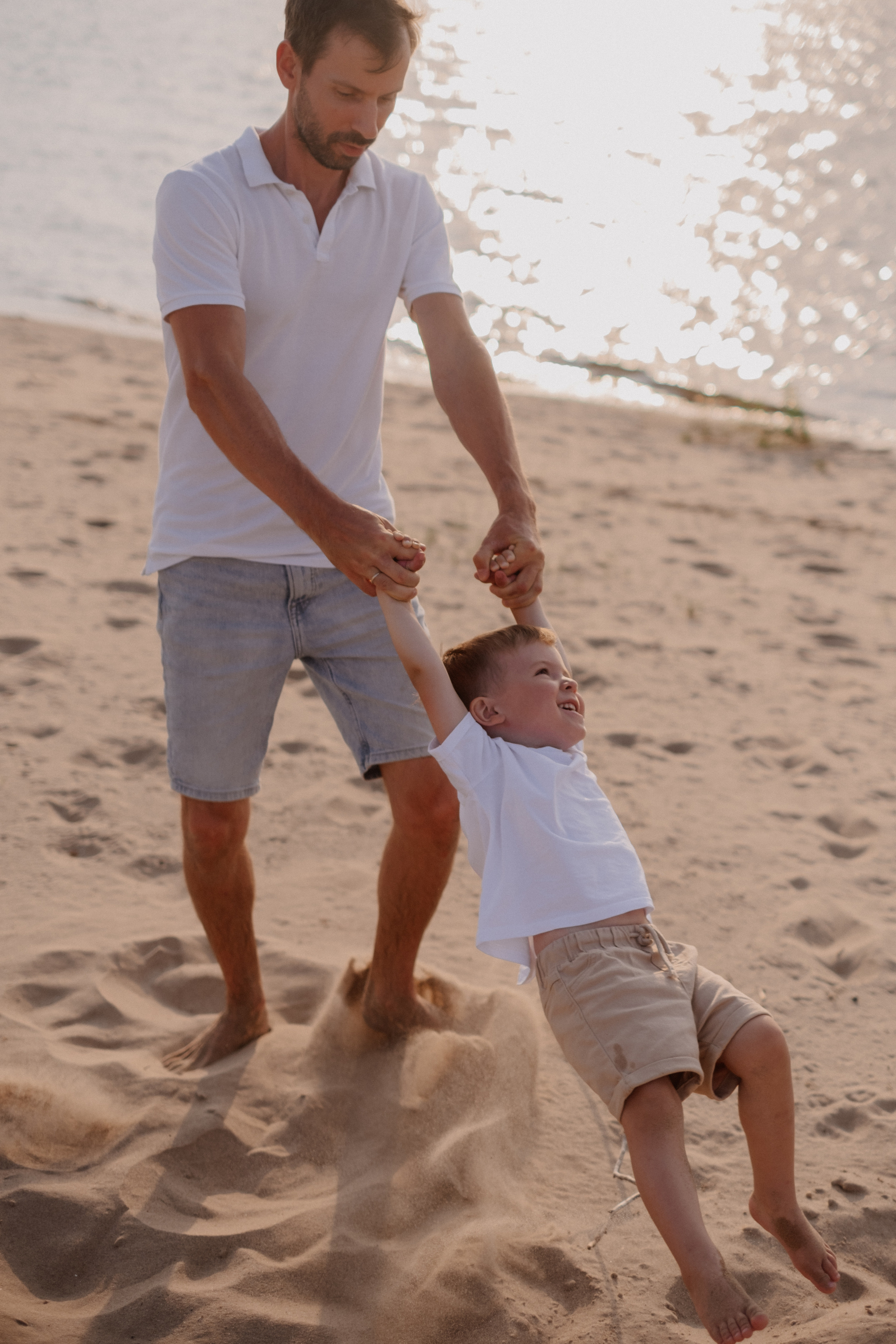 Пляжная фотосессия Любовь + Дима + Тима. Свадебный и семейный фотограф г. Волгоград Биленко Ангелина