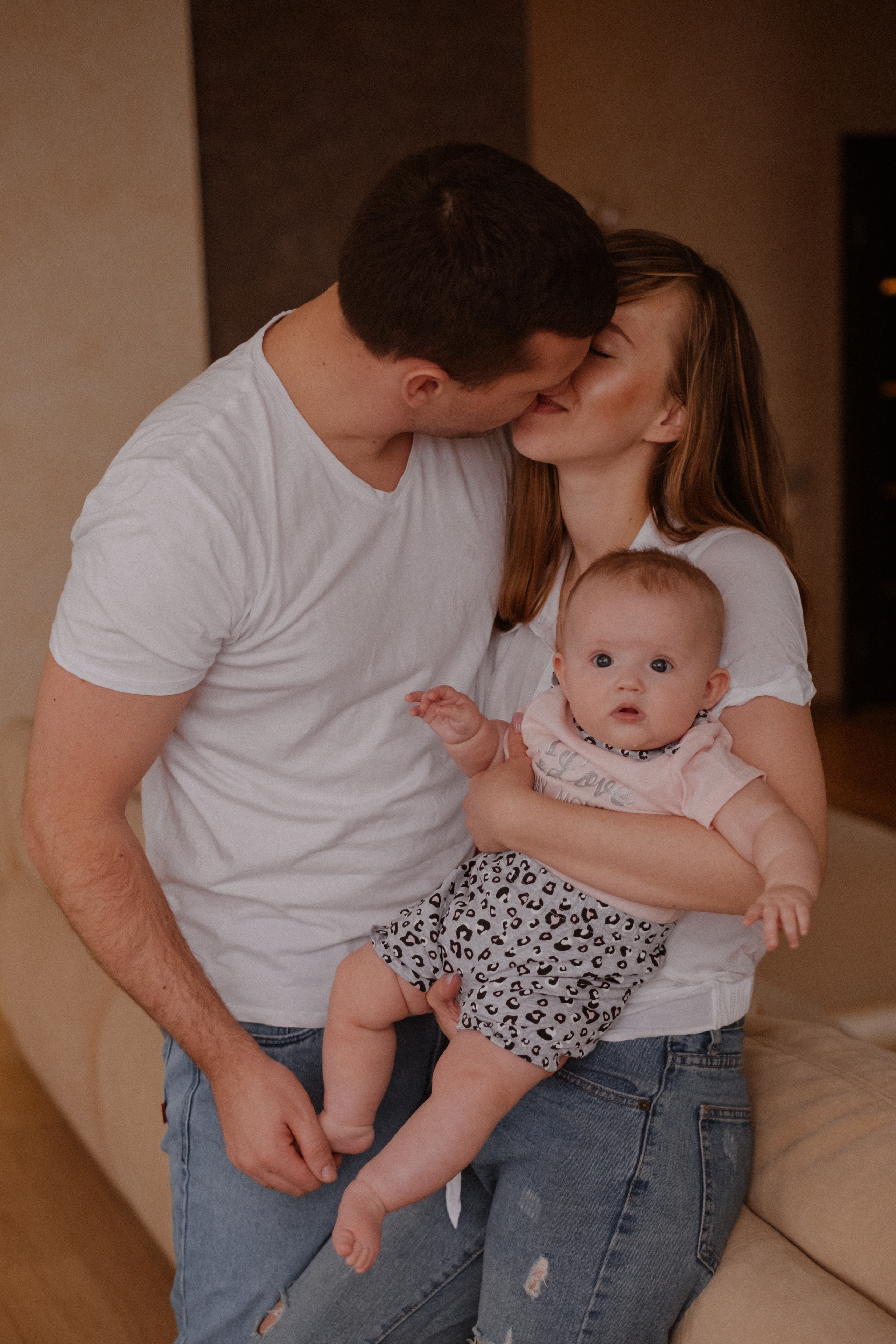 Домашняя фотосессия Валерия + Ева + Матвей. Свадебный и семейный фотограф г. Волгоград Биленко Ангелина