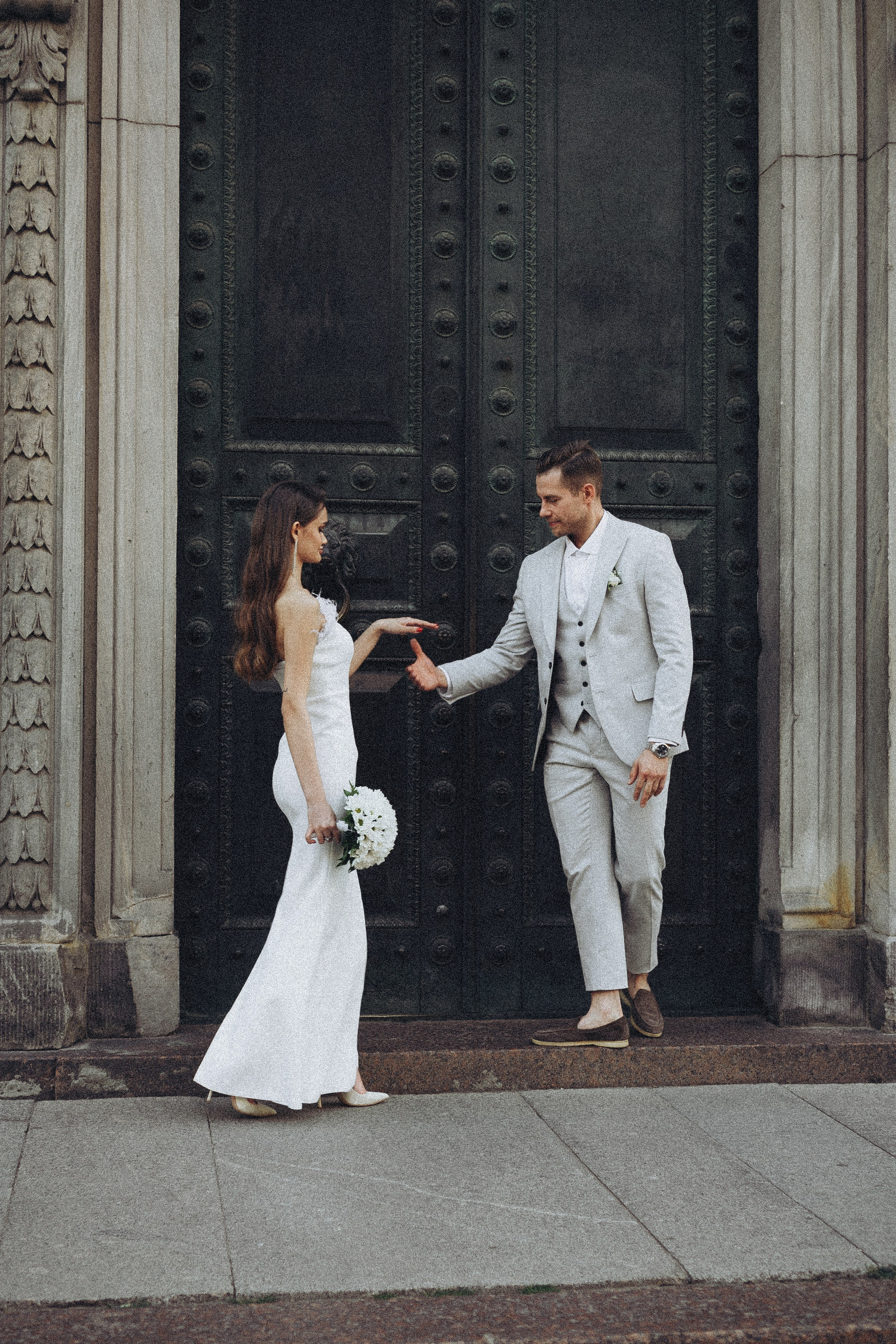 Свадебная сьемка у академии Штиглица. Профессиональный фотограф, Санкт-Петербург — Виктория Богомолова