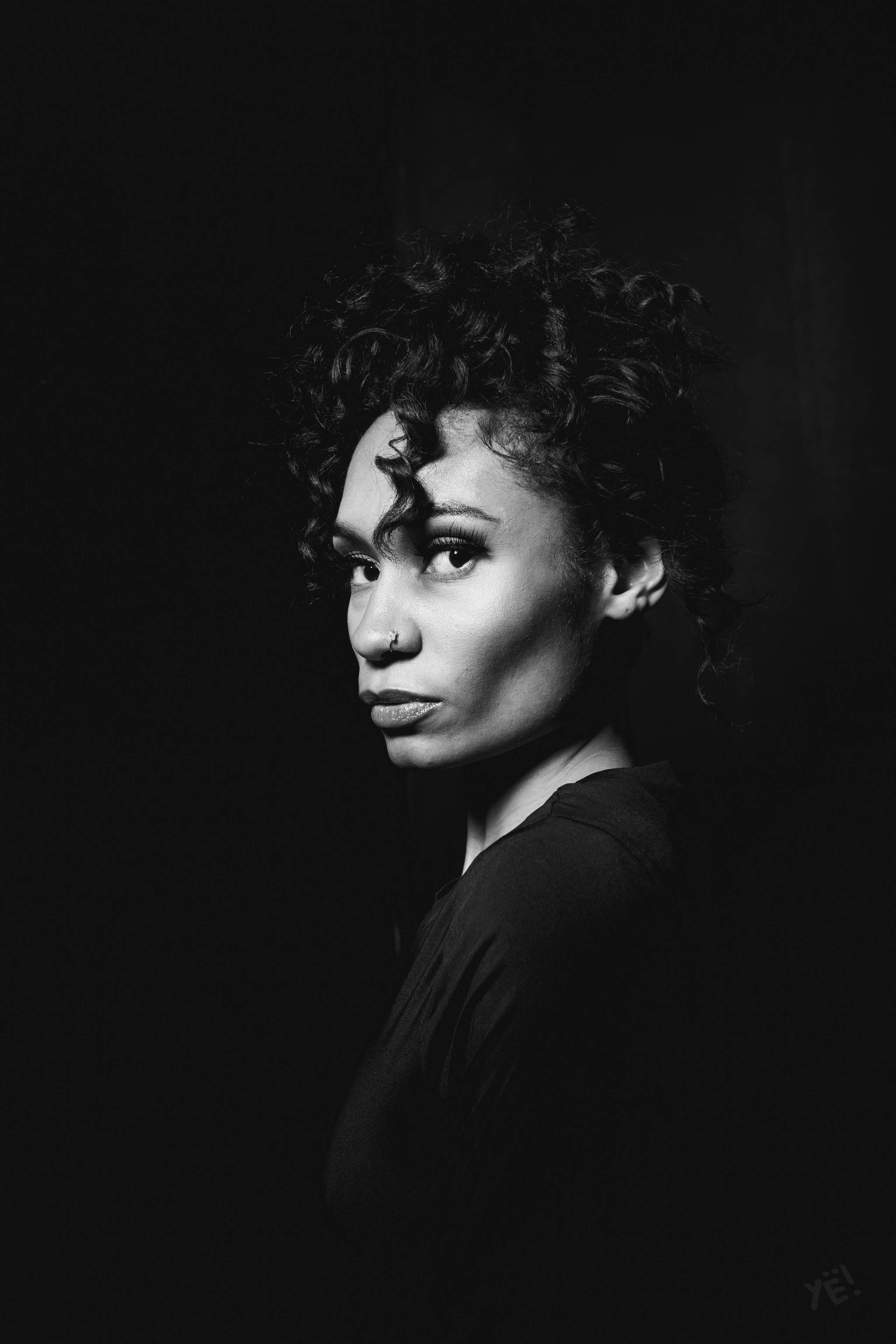 STUDIO PORTRAITS. NYC CREATIVE PHOTO/VIDEO PRODUCTION