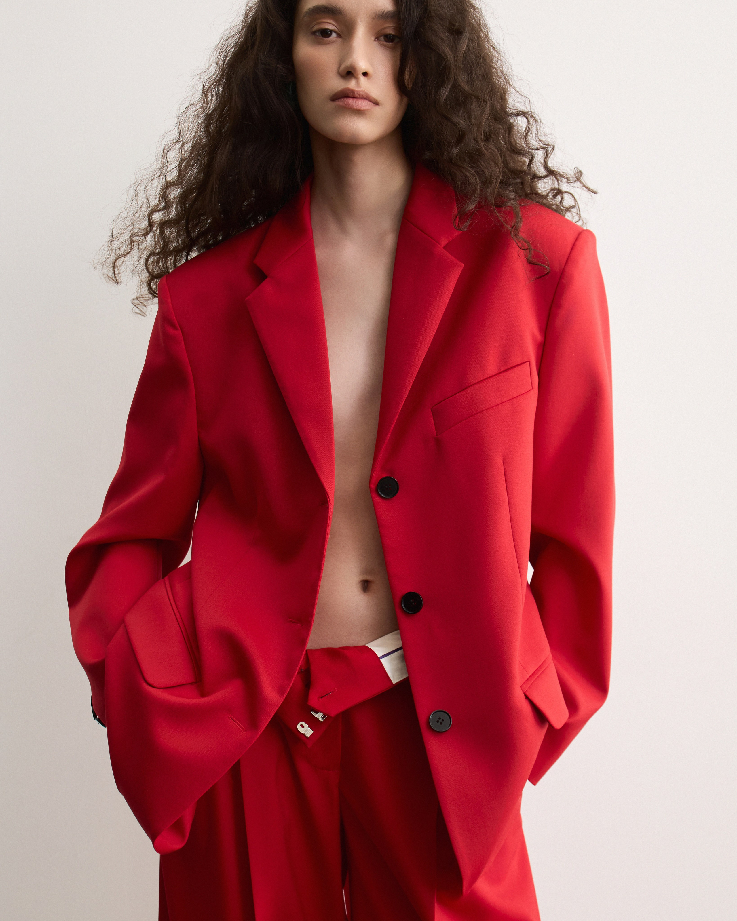 Room513. Фотограф и видеограф для брендов в Москве