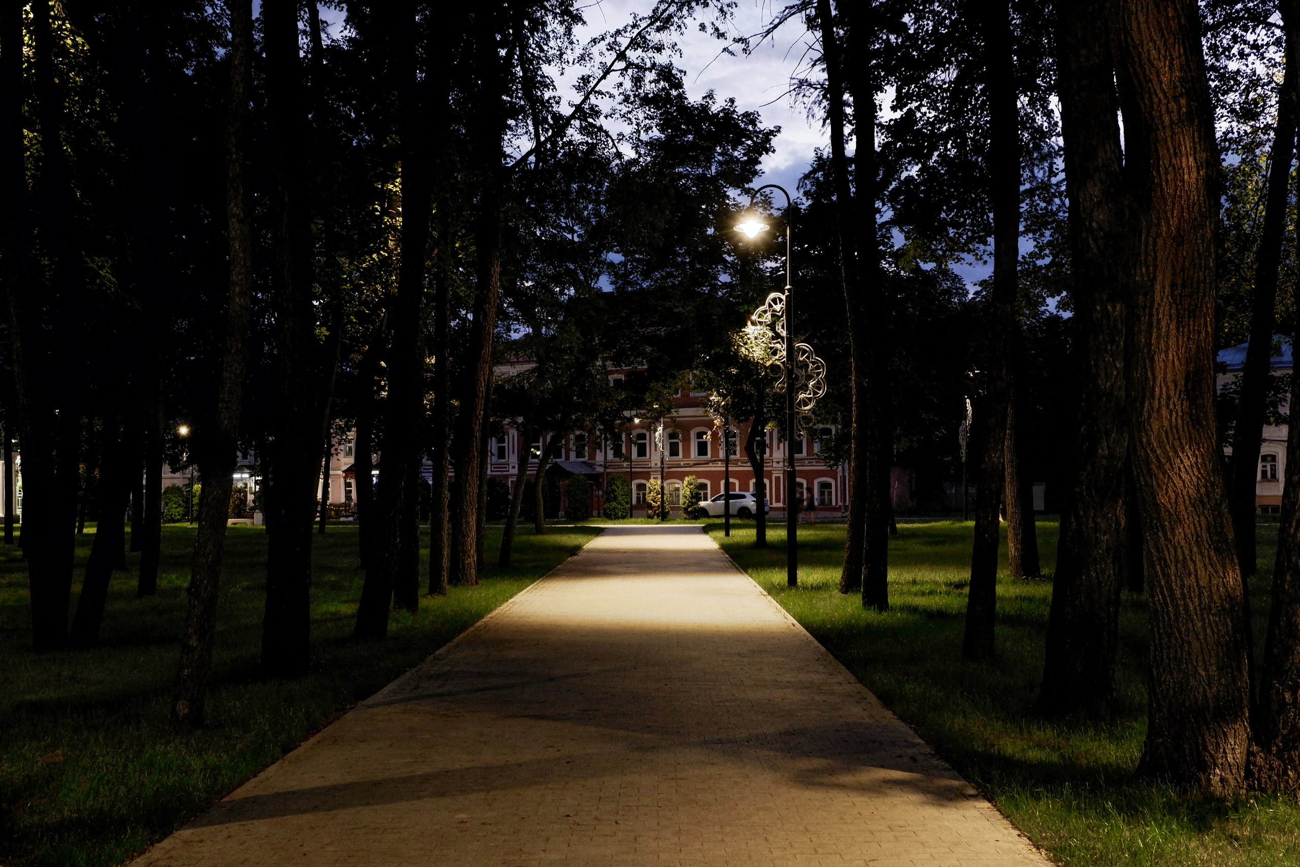 Соборный парк. Михаил Мулач | Архитектурный фотограф