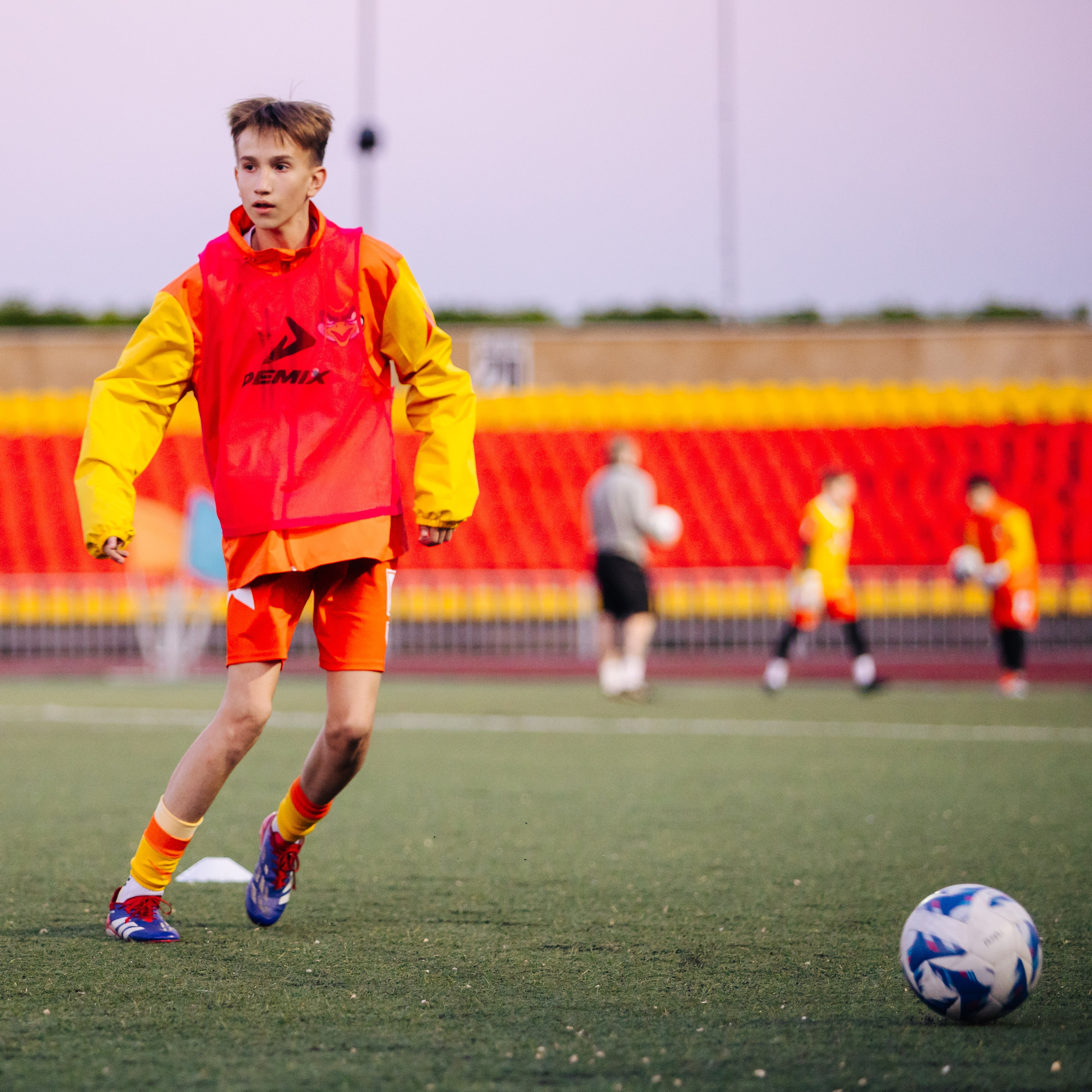 Тренировка ФК «Надеждик-Юниор» // 23.05.25. Денис Прохоров Фотограф в г. Магнитогорск