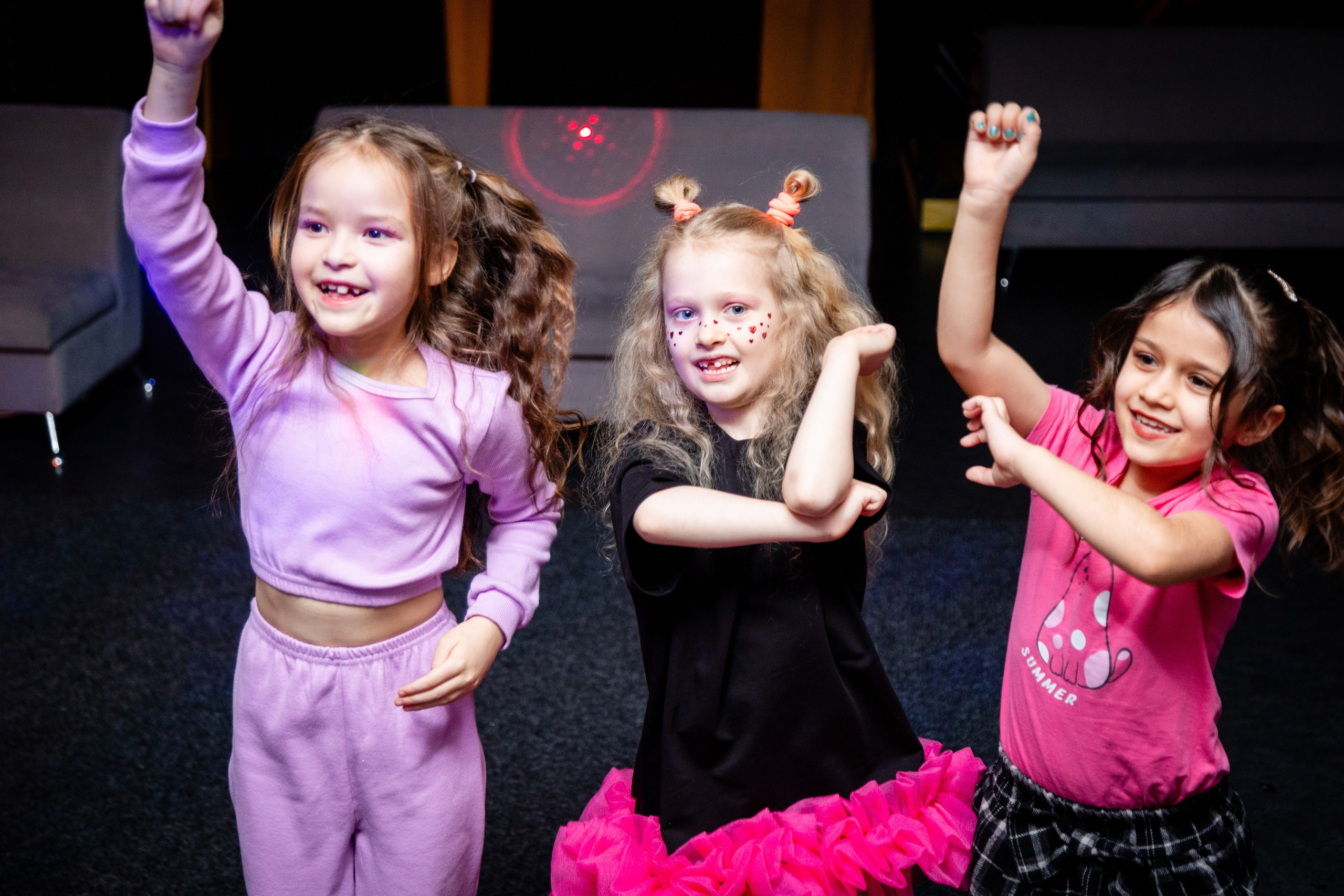 Алисе 7 лет. Детский фотограф видеограф в Хабаровске Михаил Орлов