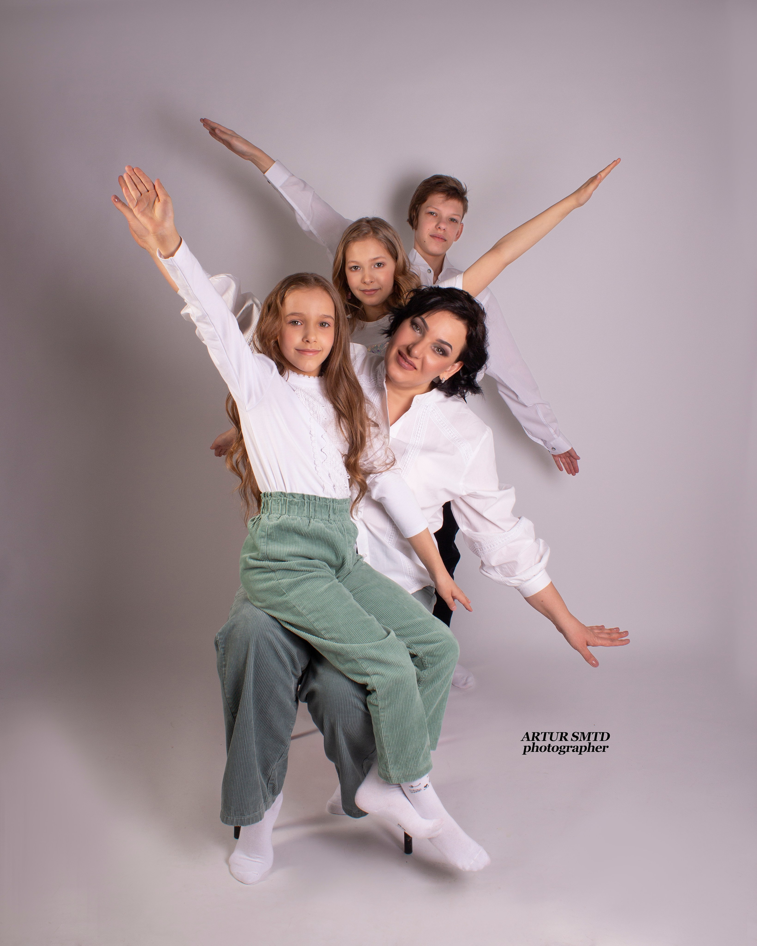 Juliya&Kids, Март 2024 г. Фотограф из Новосибирска Артур Шамсутдинов