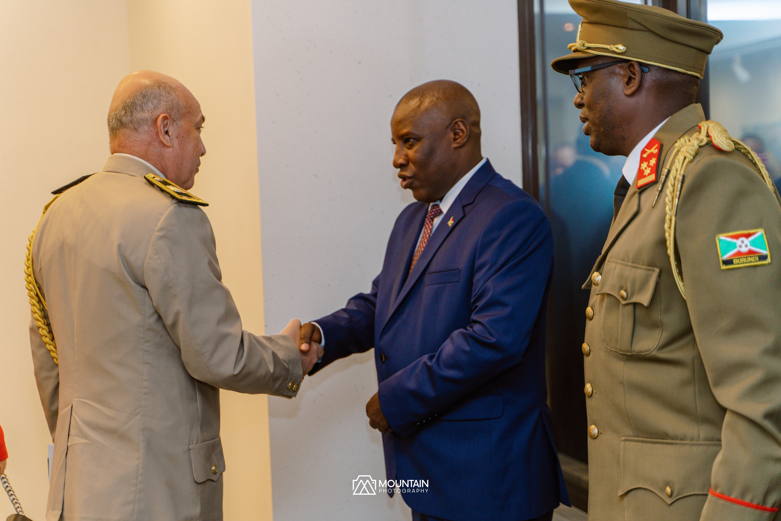 Burundi Indepence Celebration. Photographer based in moscow Peter Tchana