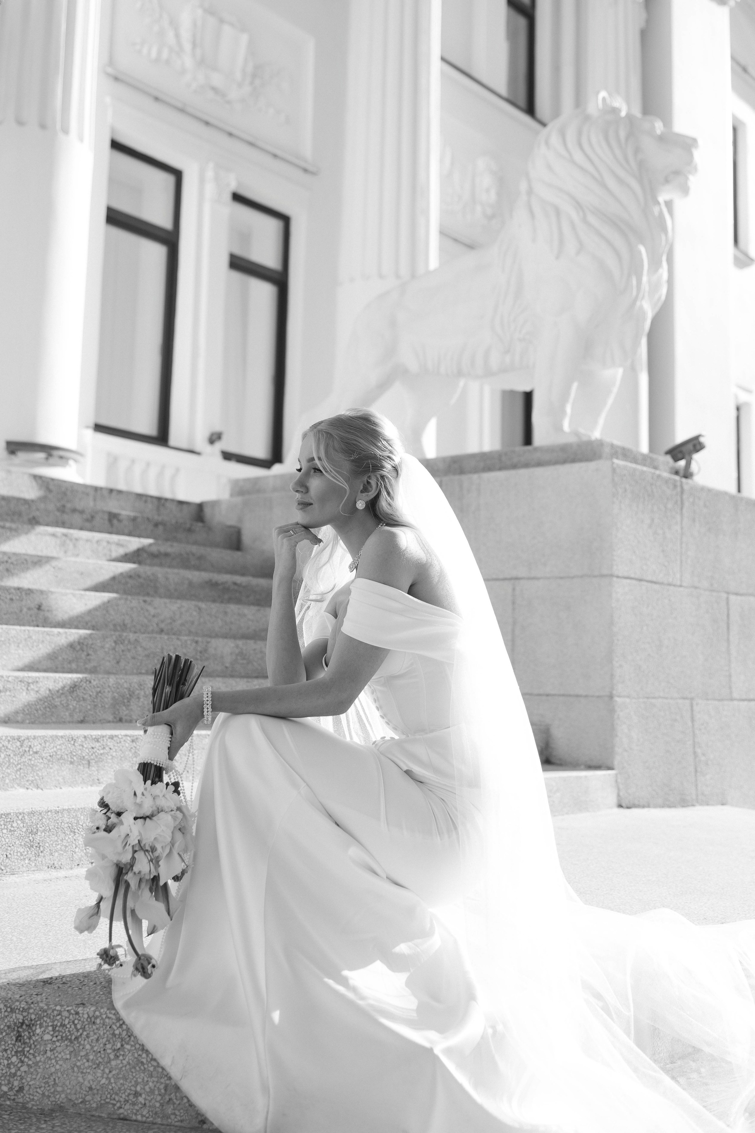 Ангелина, Ефим (прогулка после ЗАГСа). Фотограф в Волгограде Кристина Прохоренко