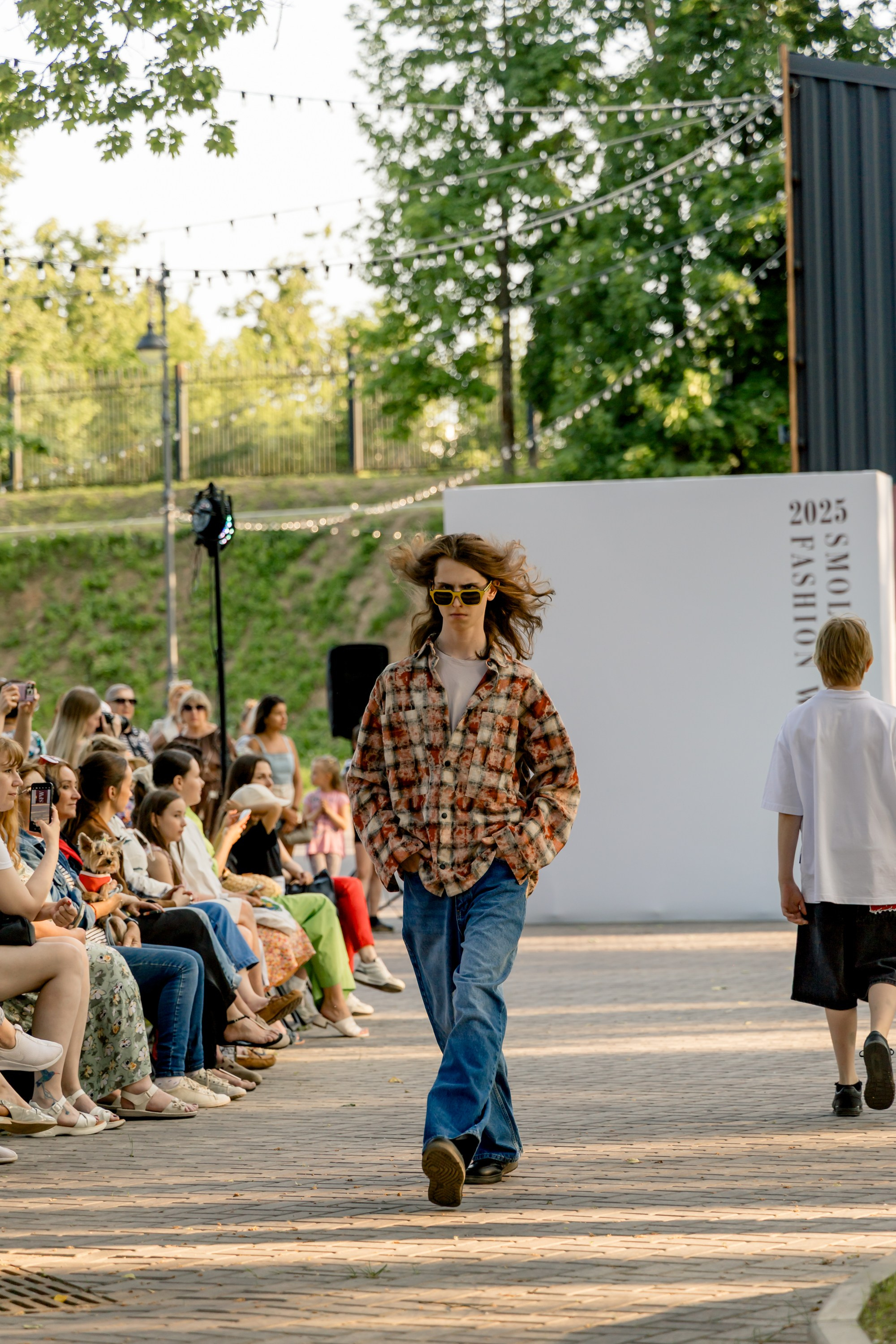 Smolensk Fashion Week 2025_показы_ДЕНЬ 1_ВЕЧЕРНИЙ ПОКАЗ_19:00. Главная