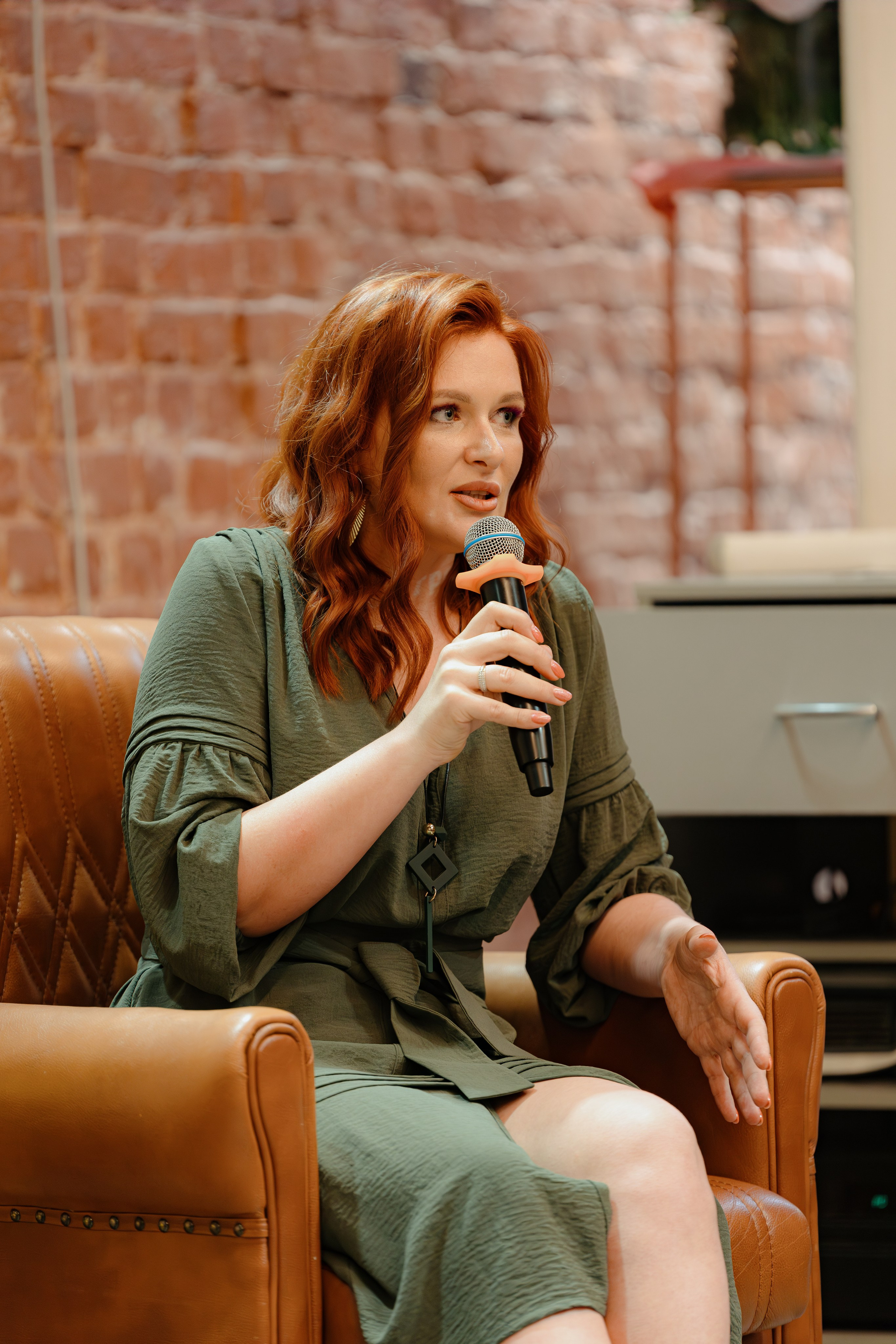 Презентация книги. Свадебный и репортажный фотограф Киров | Вадим Карпук