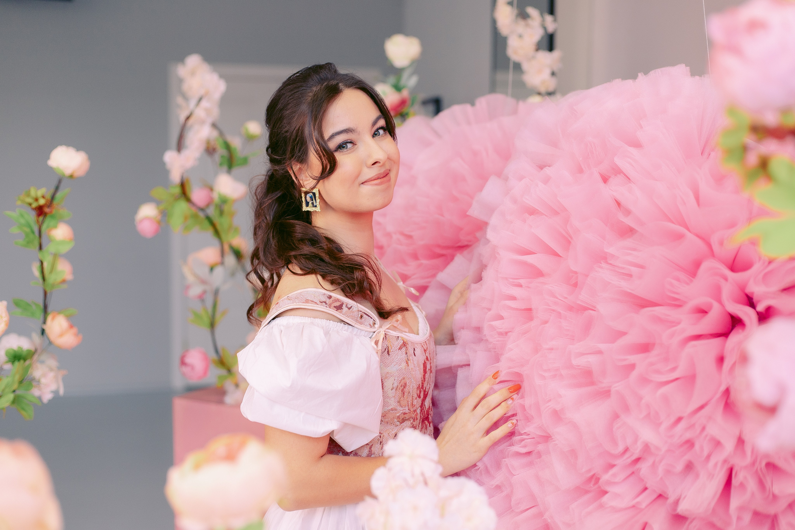 Весенняя фотосессия в фотостудии для девушки в Санкт-Петербурге. Фотограф в Санкт-Петербурге, Анна Скворцова