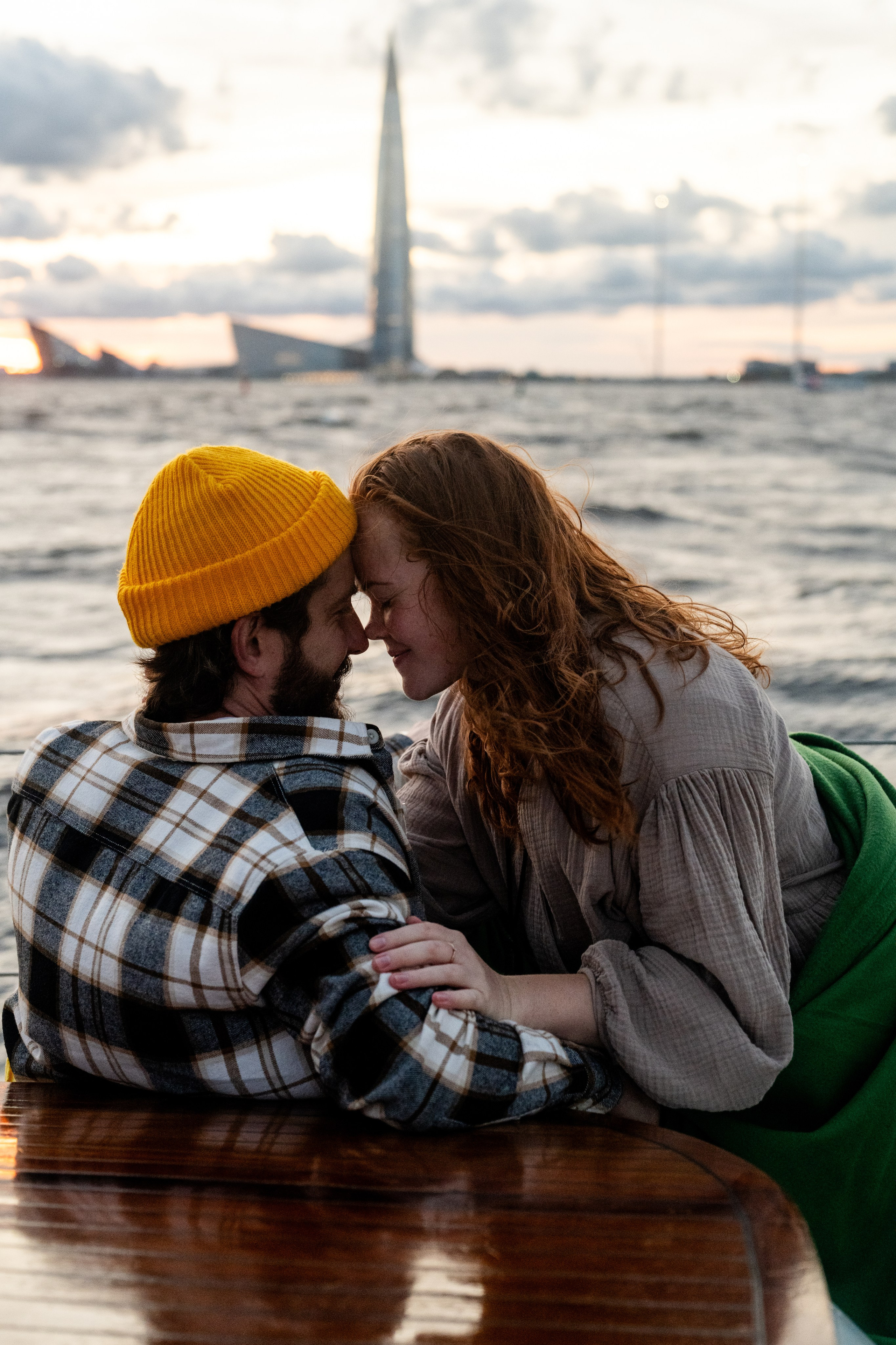 Даниил и Виктория. Яхта. Свадебный и семейный фотограф в СПб Валерия Фомичева