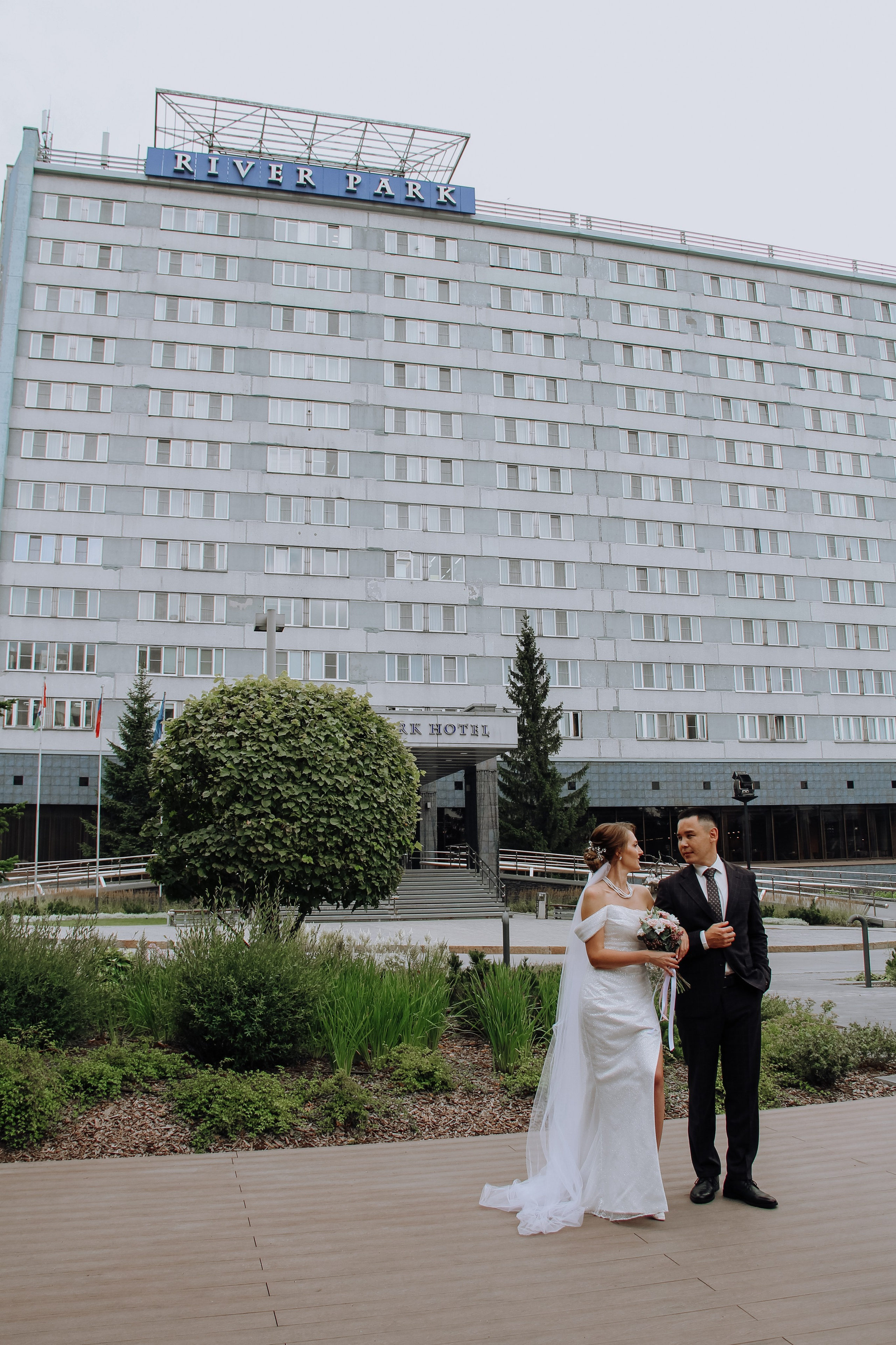 Свадебный день Екатерины и Радифа. Анонс. Семейный фотодуэт Ирина и Николай Власьевы. Фотосессии в Новосибирске