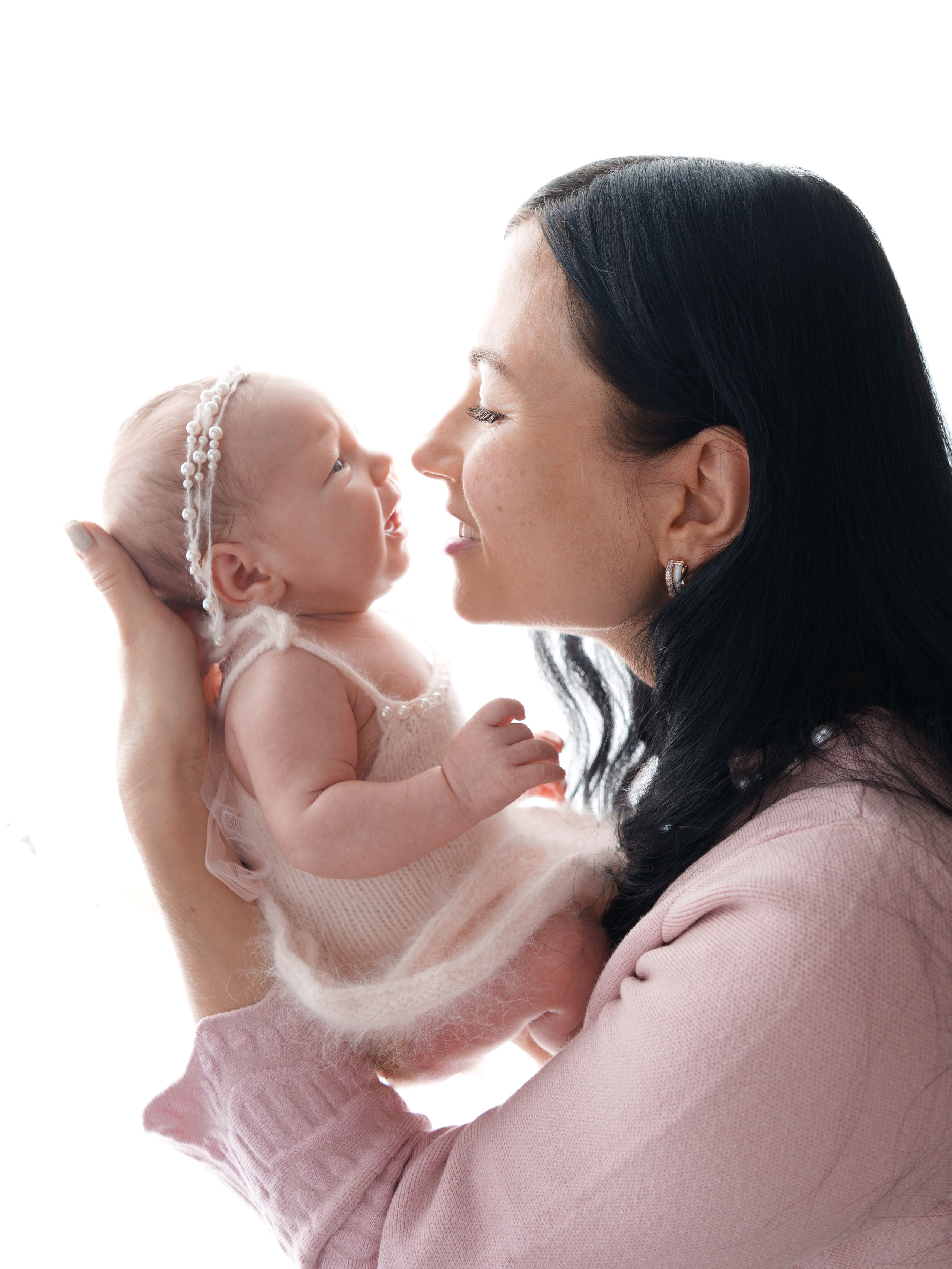 Фотосессия новорожденного. Профессиональный фотограф новорожденных Тверь