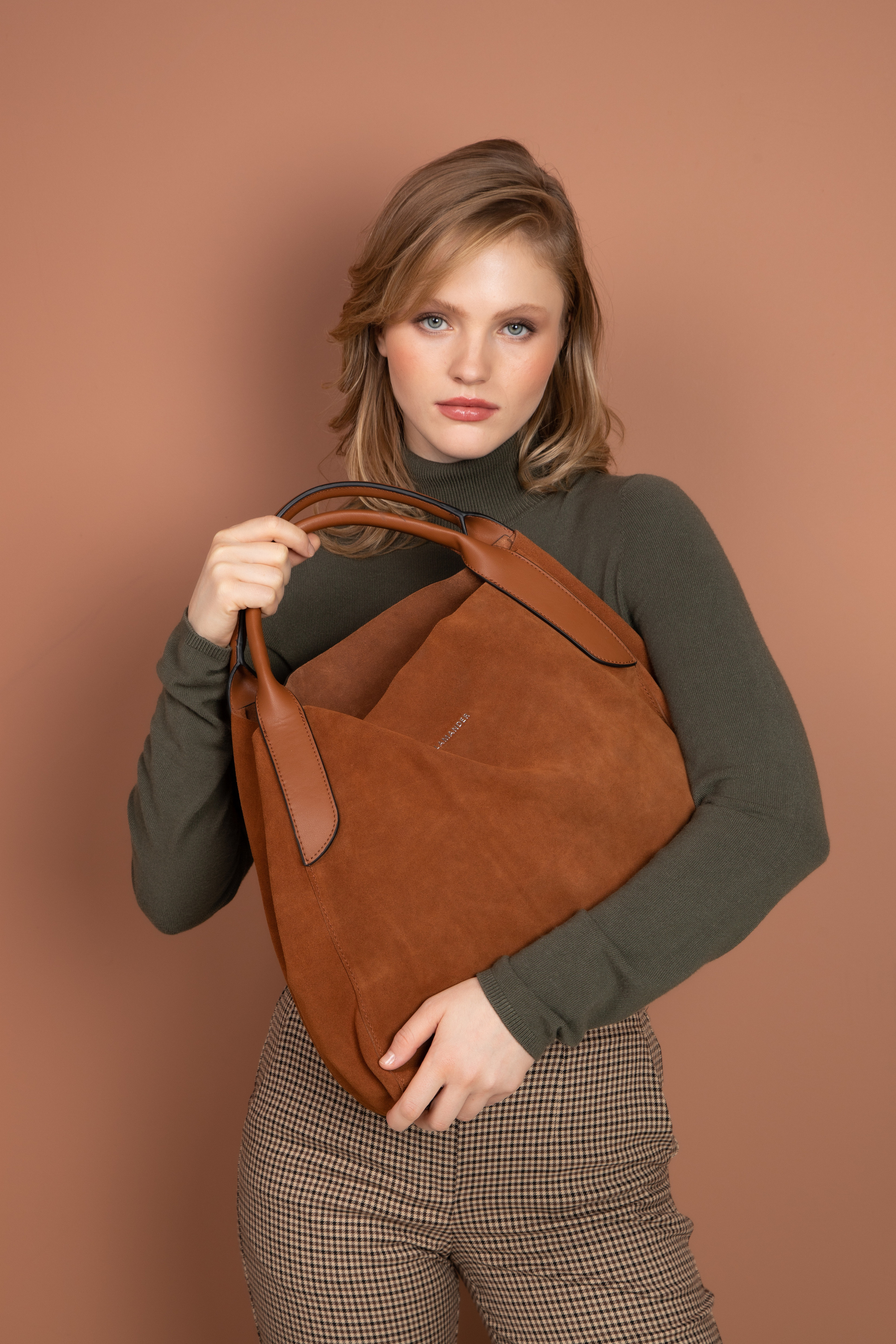 Саламандер 5. Фотограф, дизайнер Малыш Виталий. Москва