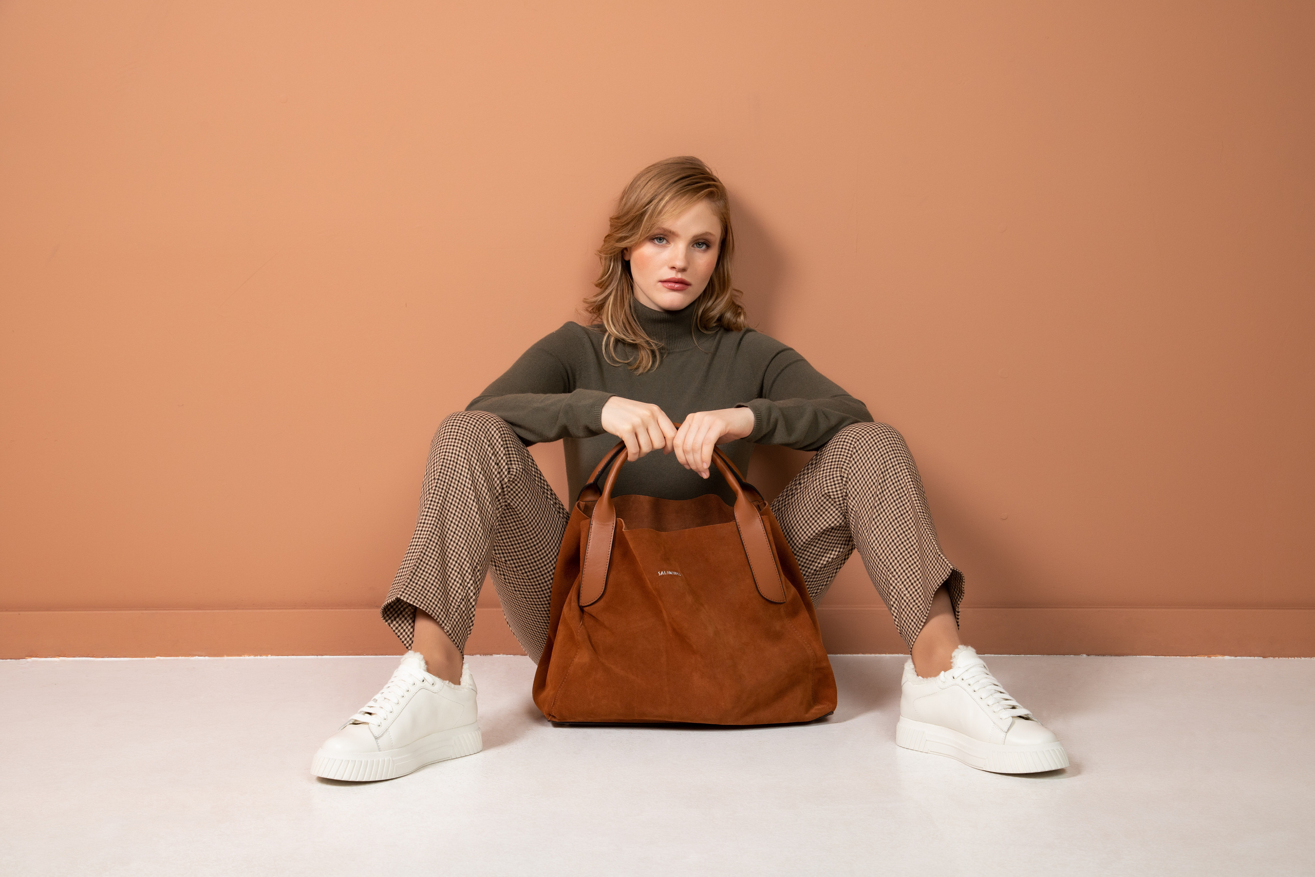 Саламандер 5. Фотограф, дизайнер Малыш Виталий. Москва