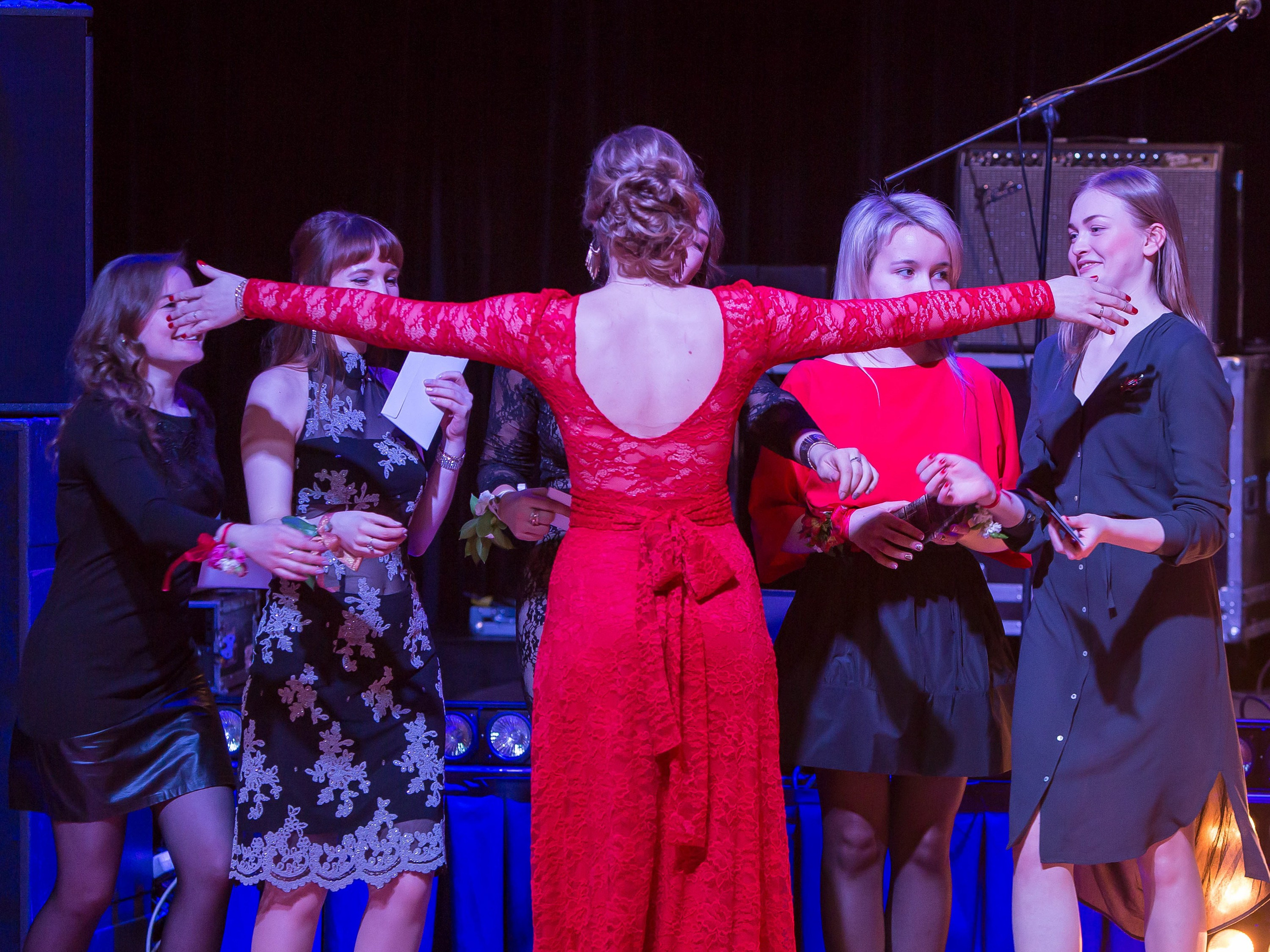 КОРПОРАТИВ. Фотограф для маркетплейсов Михаил Бове