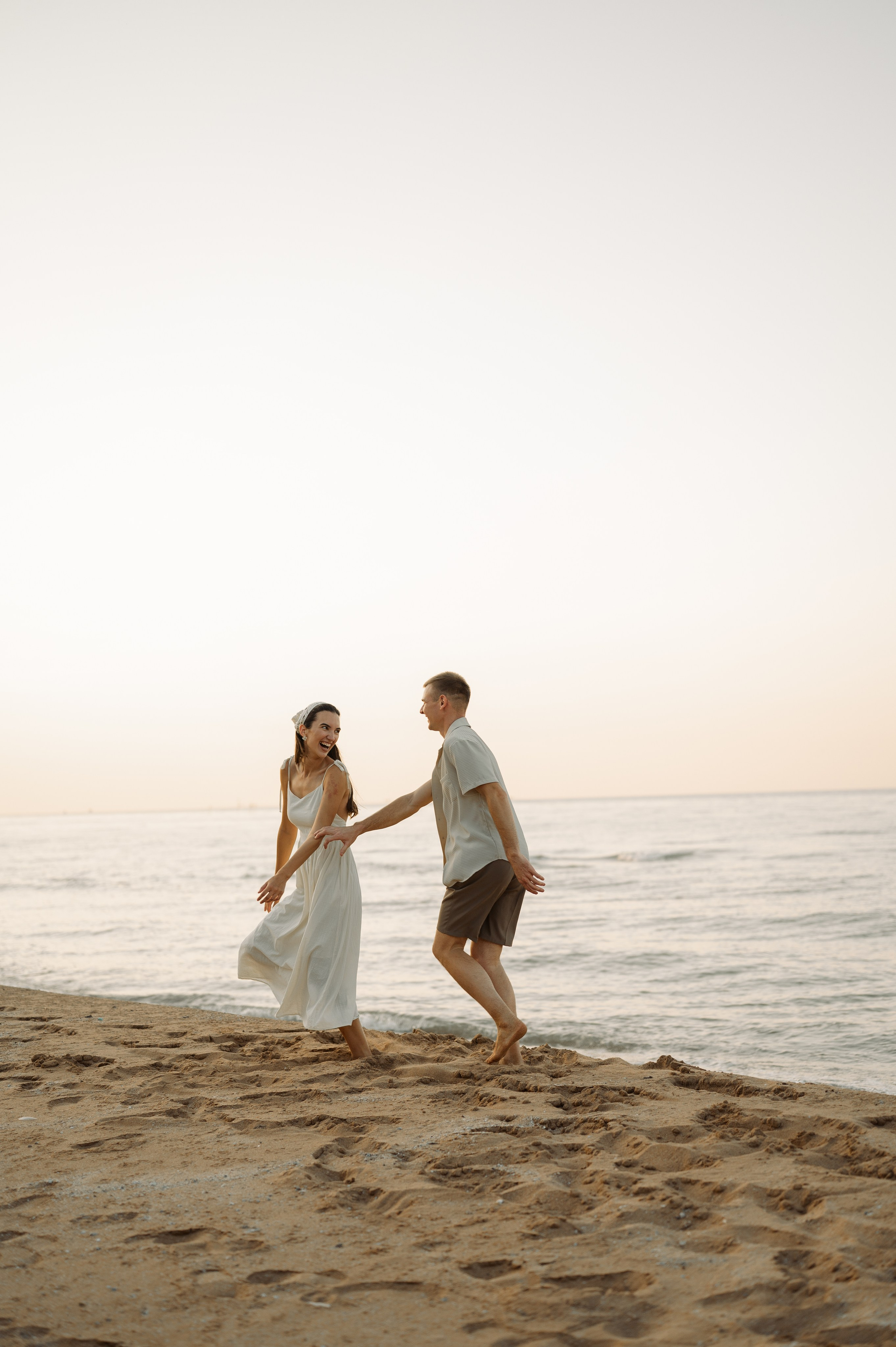 Предсвадебная съёмка на море🌊. Свадебный и семейный фотограф в Краснодаре Алина Мельник
