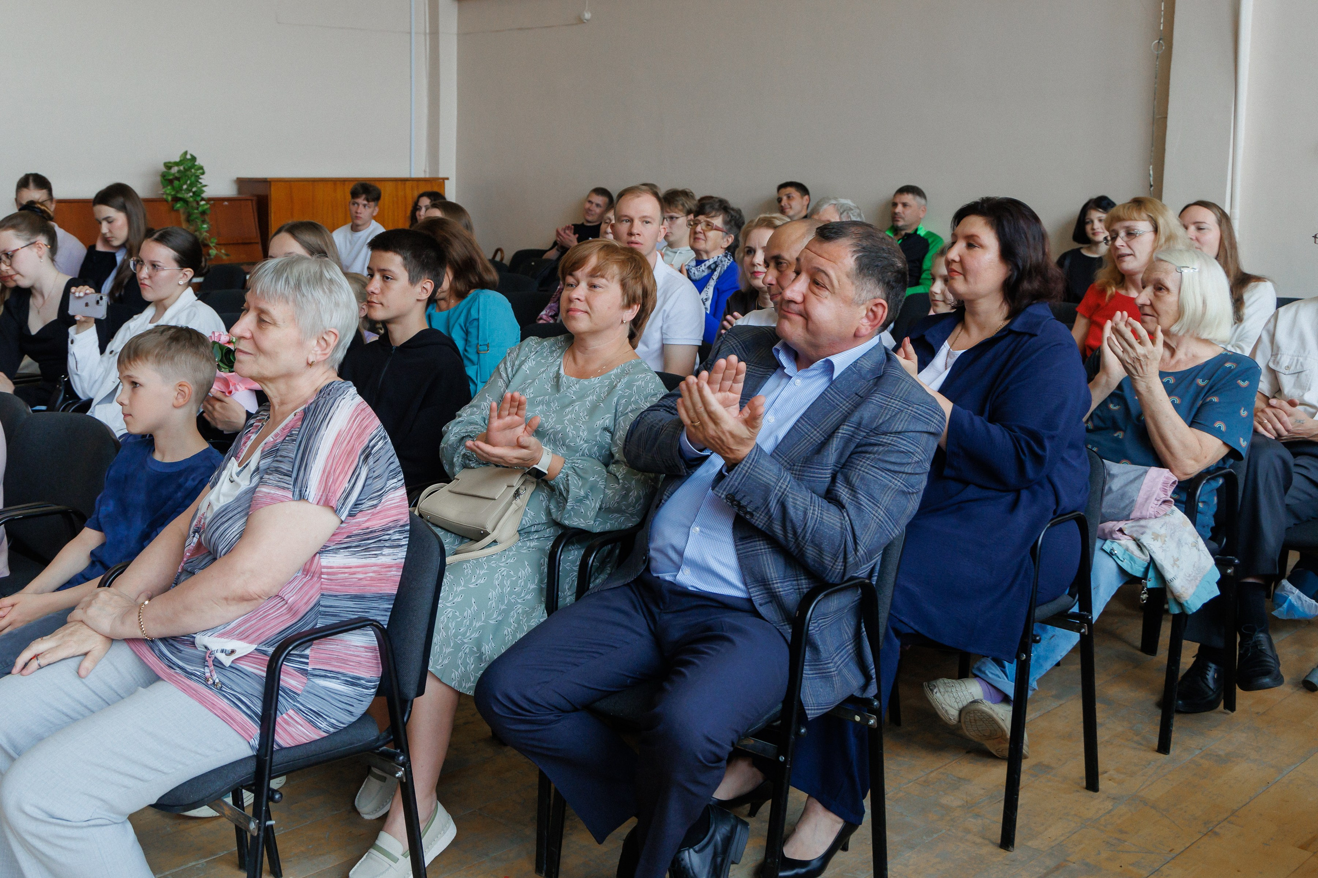 Выпускной. Ездакова Мария фотограф-видеограф в Екатеринбурге, Первоуральске