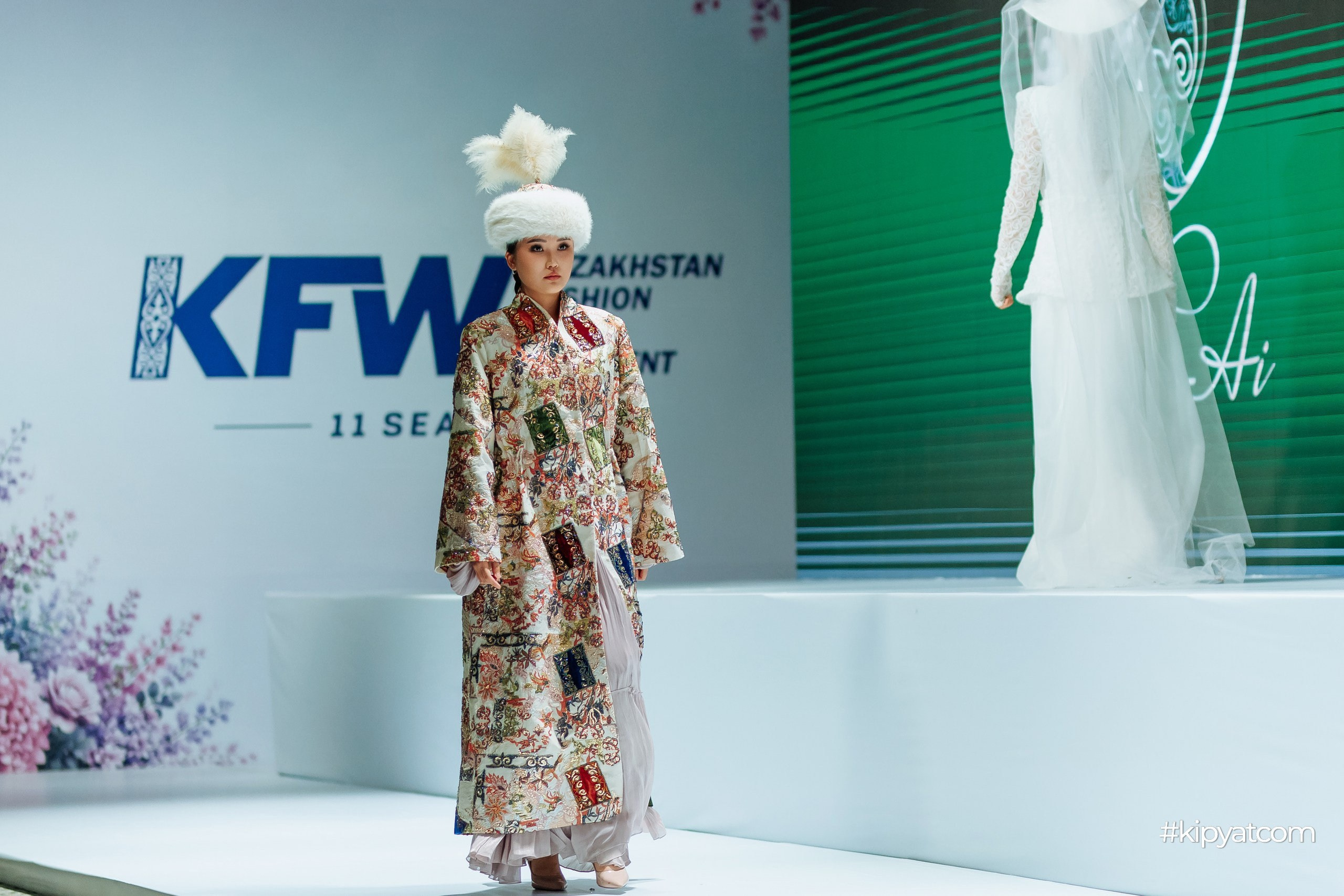 KAZAKHSTAN FASHION WEEK SHYMKENT 11 SEASON. Кипятком Шымкент