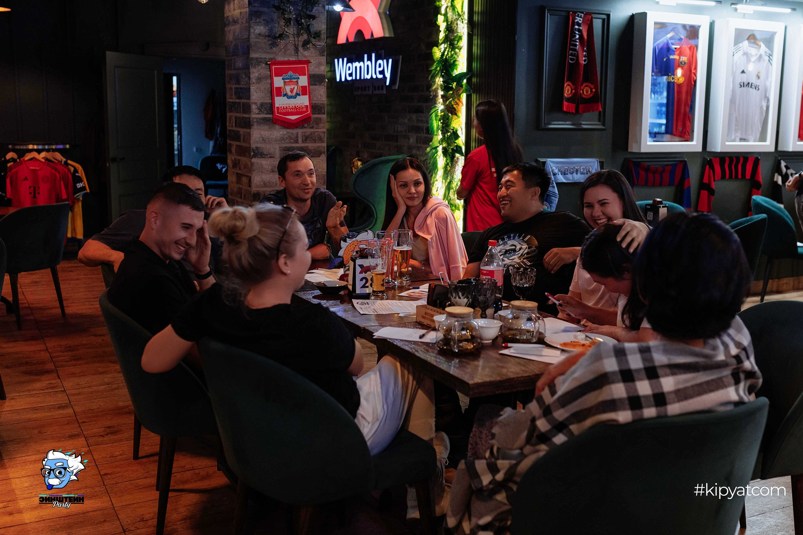 Эйнштейн Party