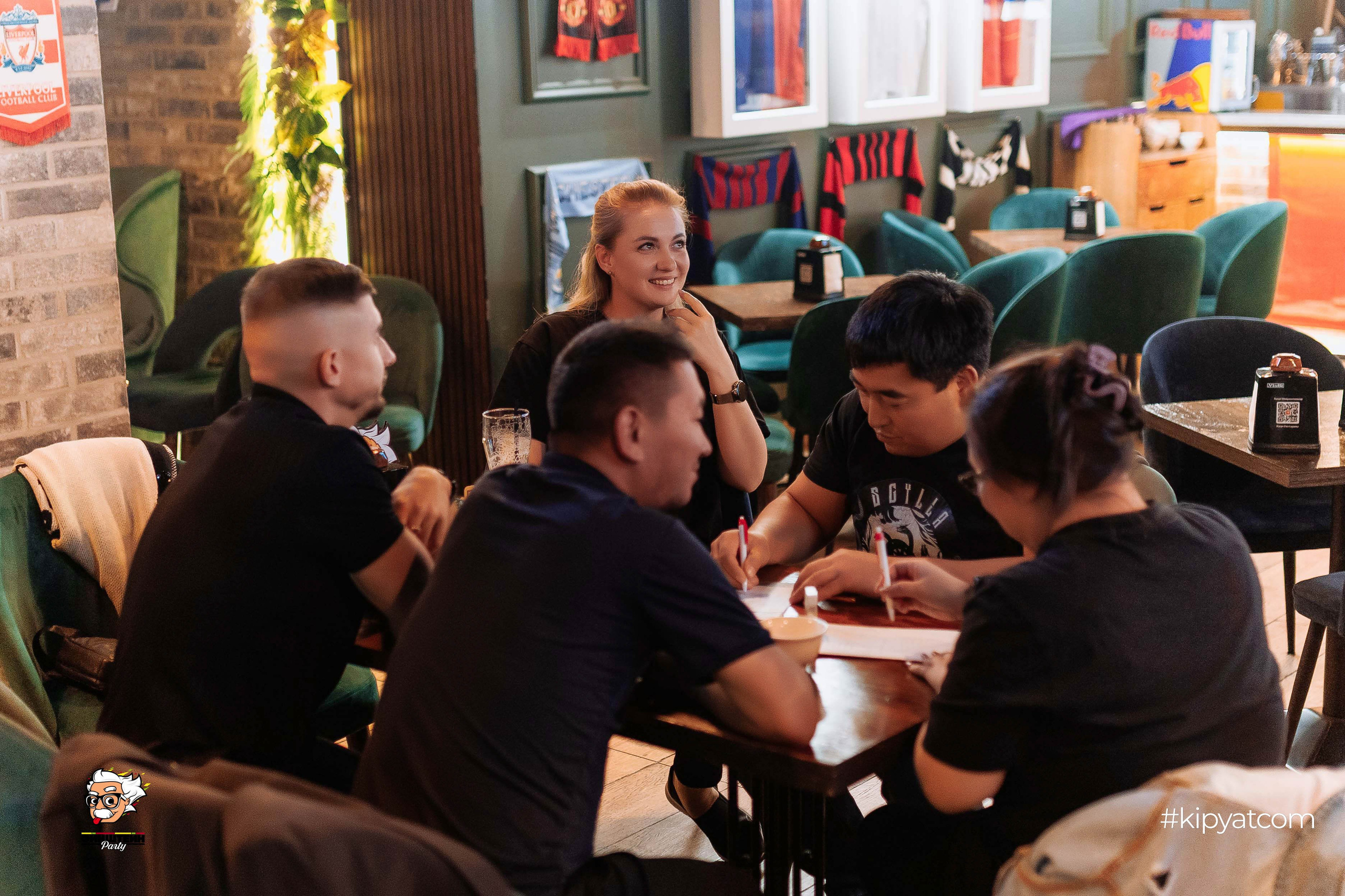 Эйнштейн Party