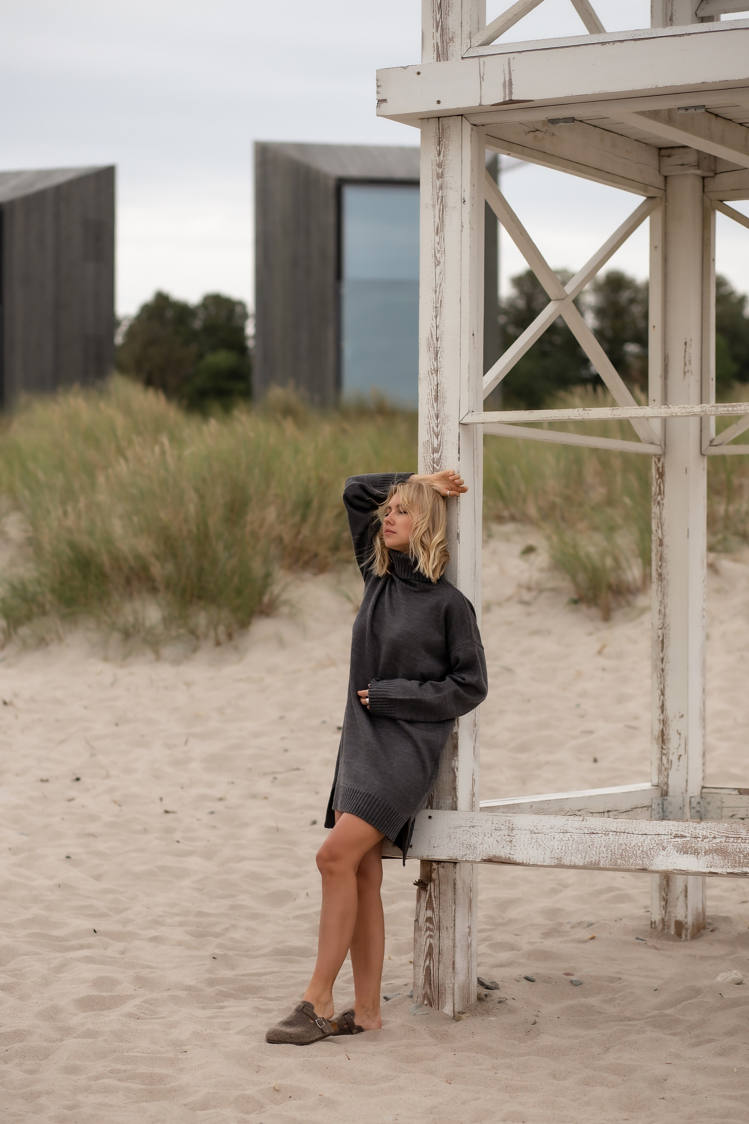 Вера в Янтарном. Перед дождем. Фотограф в Калининграде Решетникова Алина