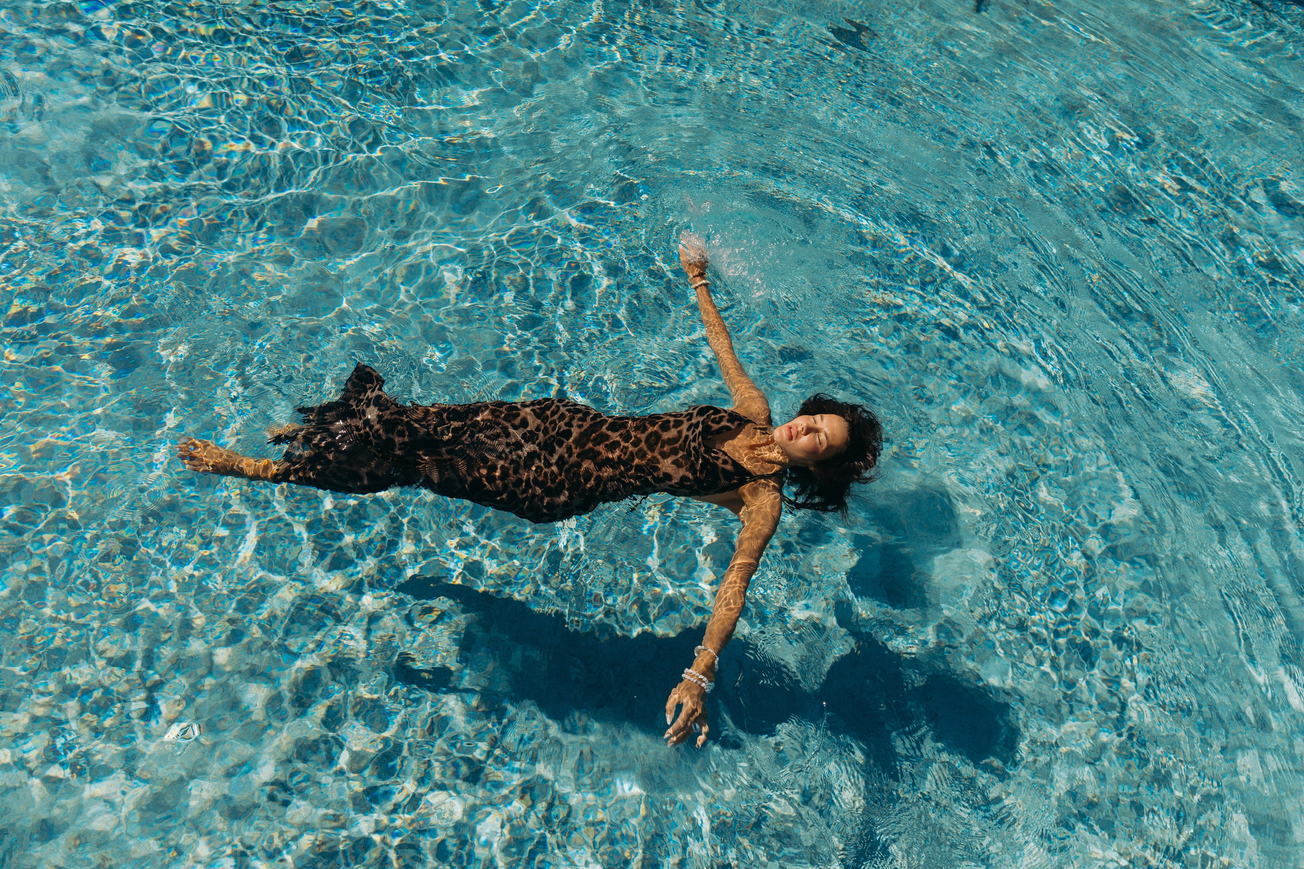 Pool Relax. Anastasia Lanina — Fashion & Portrait Photographer in Bodrum