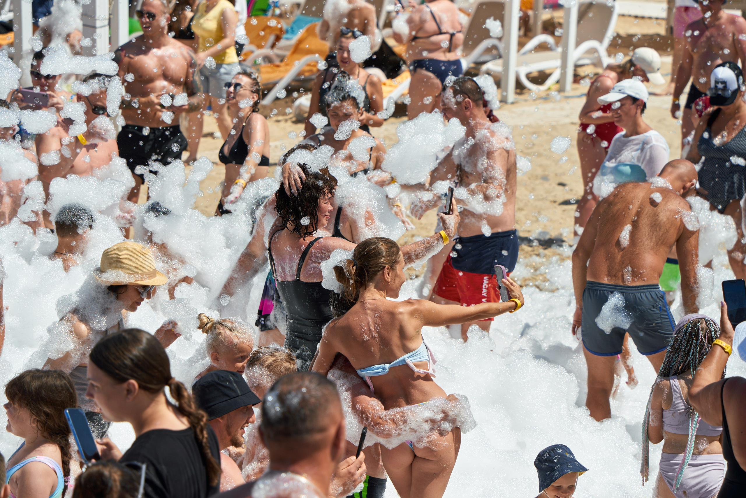 Фотограф на мероприятие Артем Ковальский. Профессиональный фотограф в Анапе Артем Ковальский