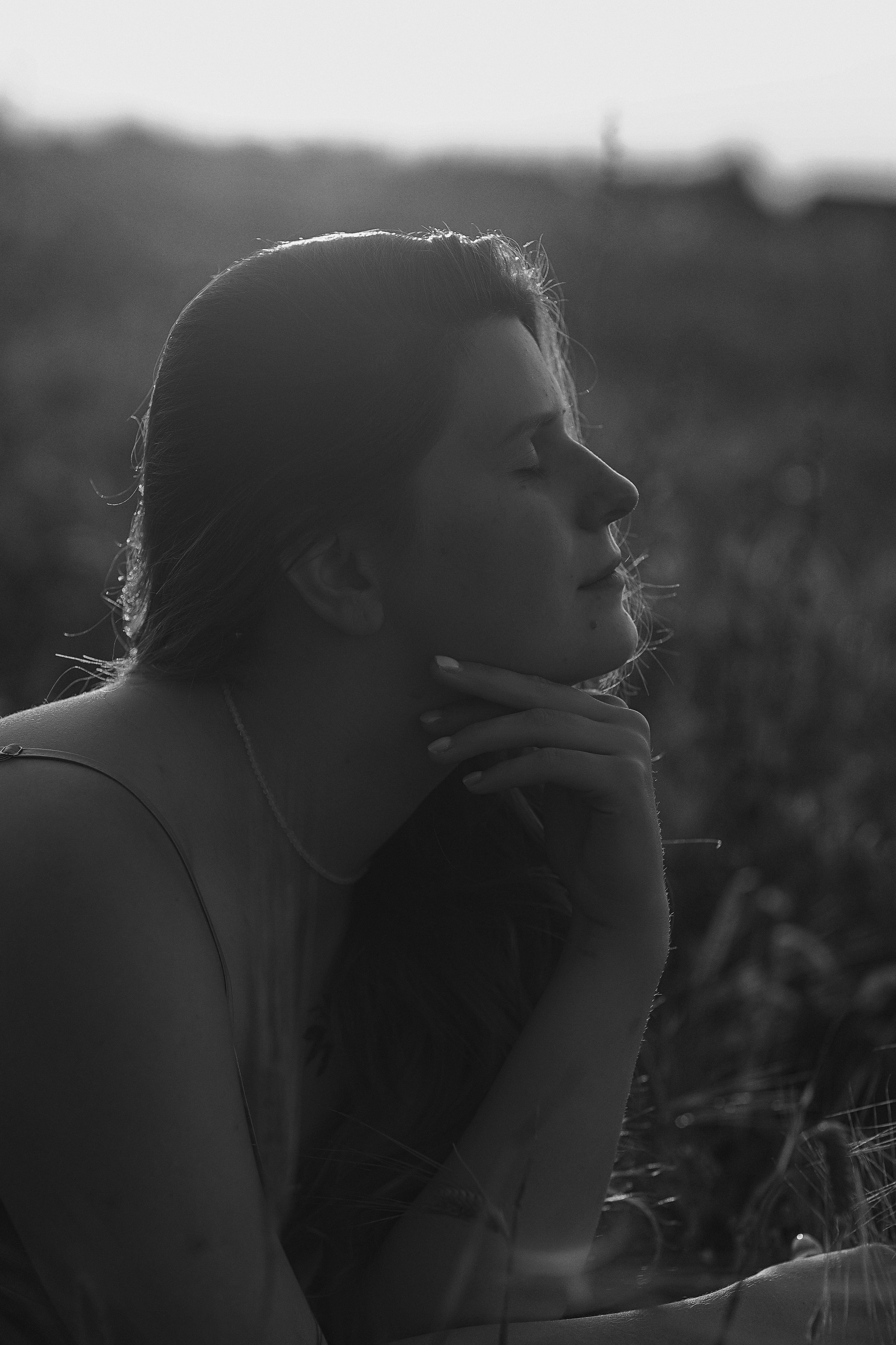 Закатное поле семейная. Семейный фотограф Тюмень, фотограф на роды Салмина Мария