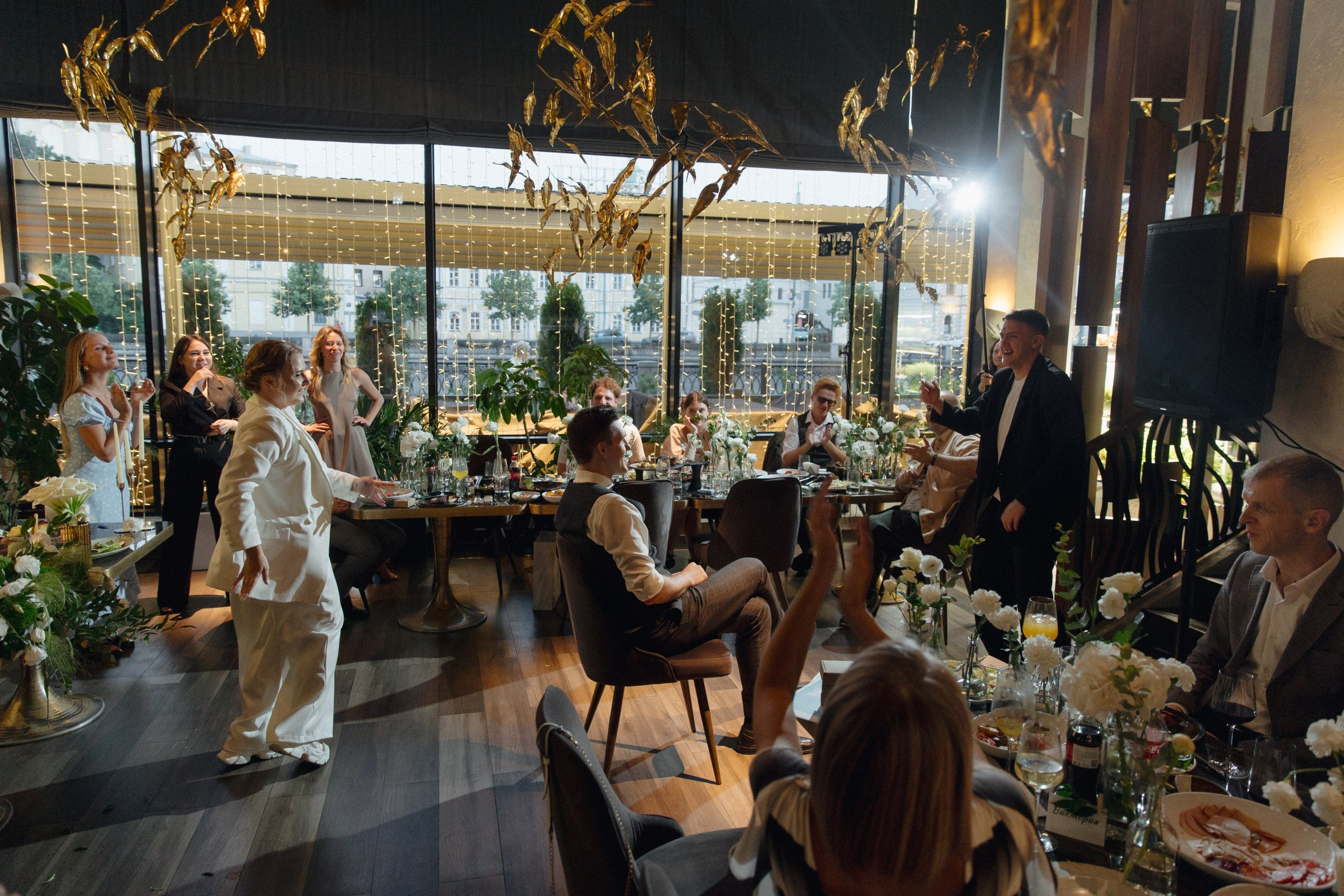 Роскошная свадьба в ресторане Тач в Москве. Праздничное агентство ПИОН