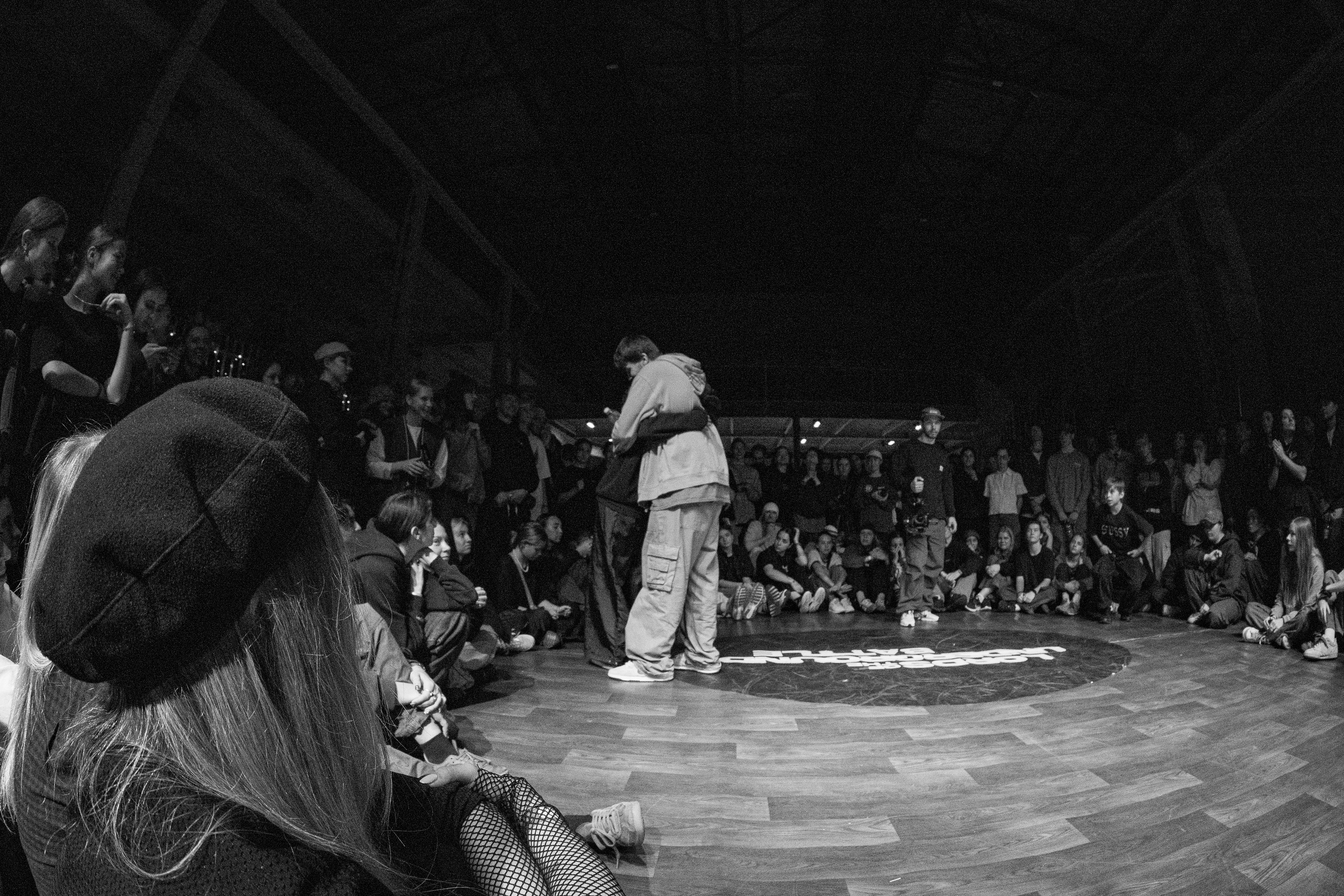 LORDS OF THE UNDERGROUND 27/10/25 (@youlovebu). Соня бу тебя сфоткала