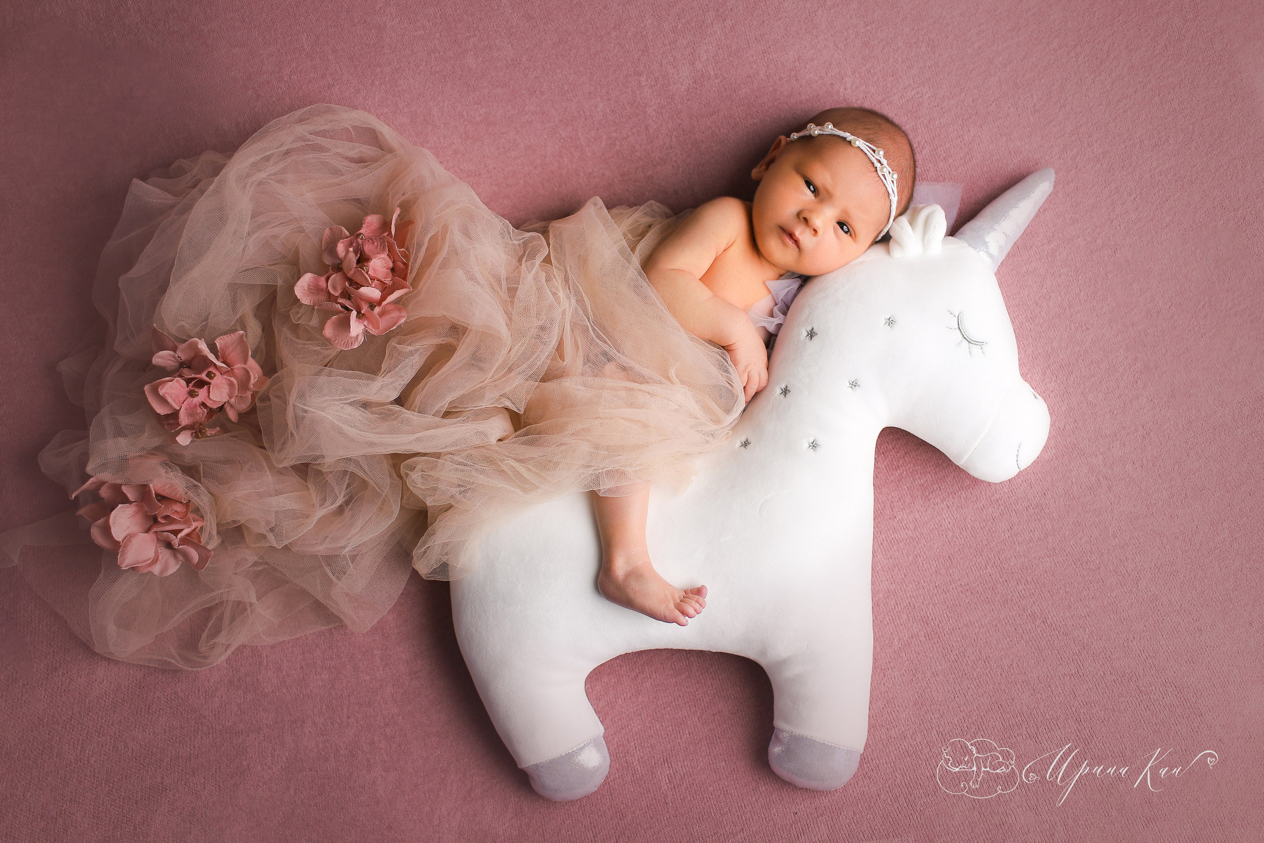 Новорожденная фотосессия для девочек. Ирина Кан Фотограф новорожденных в Екатеринбурге