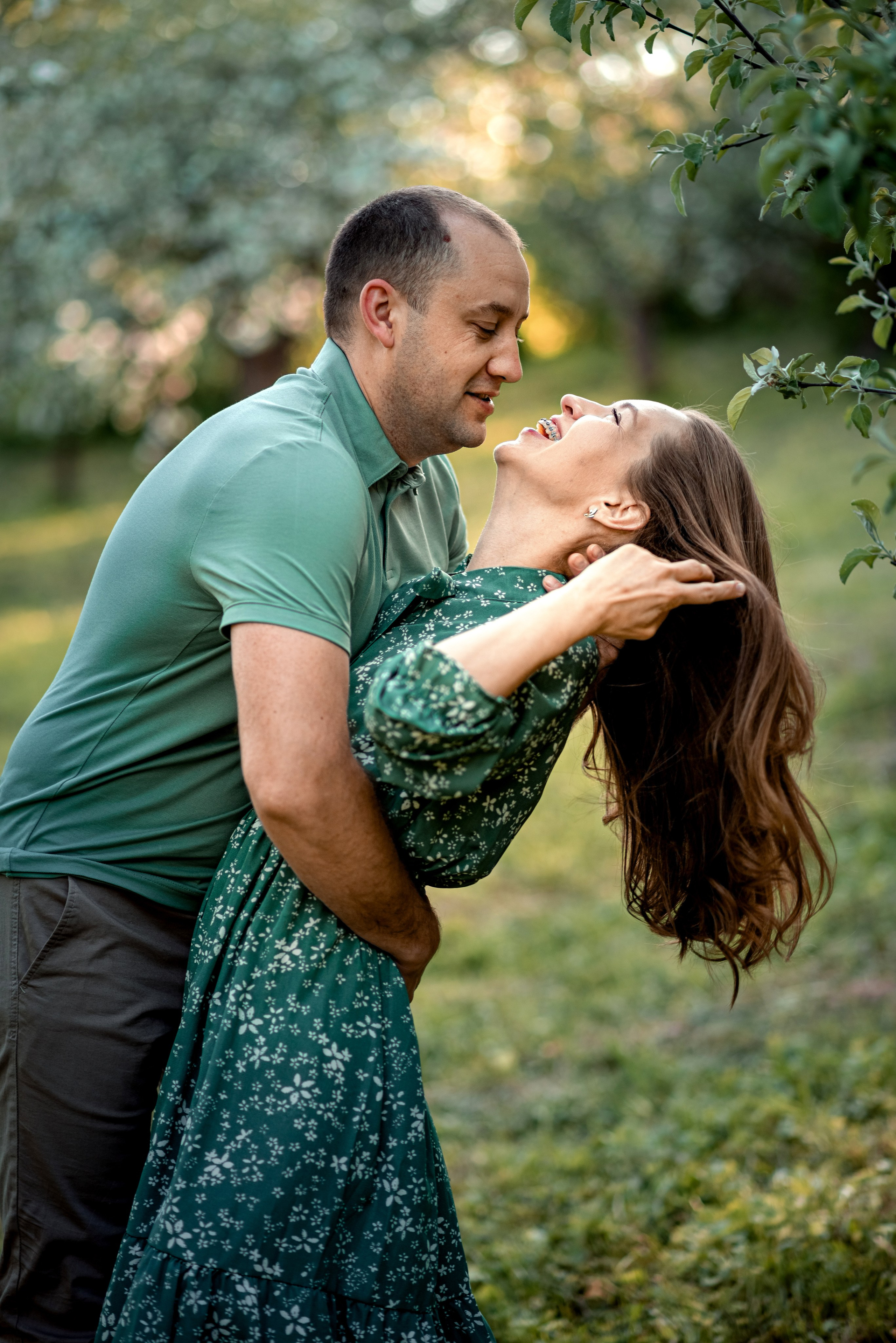 Семейная фотосессия в цветении. Ясная Поляна. Семейный и детский фотограф в Туле Светлана Воронкова