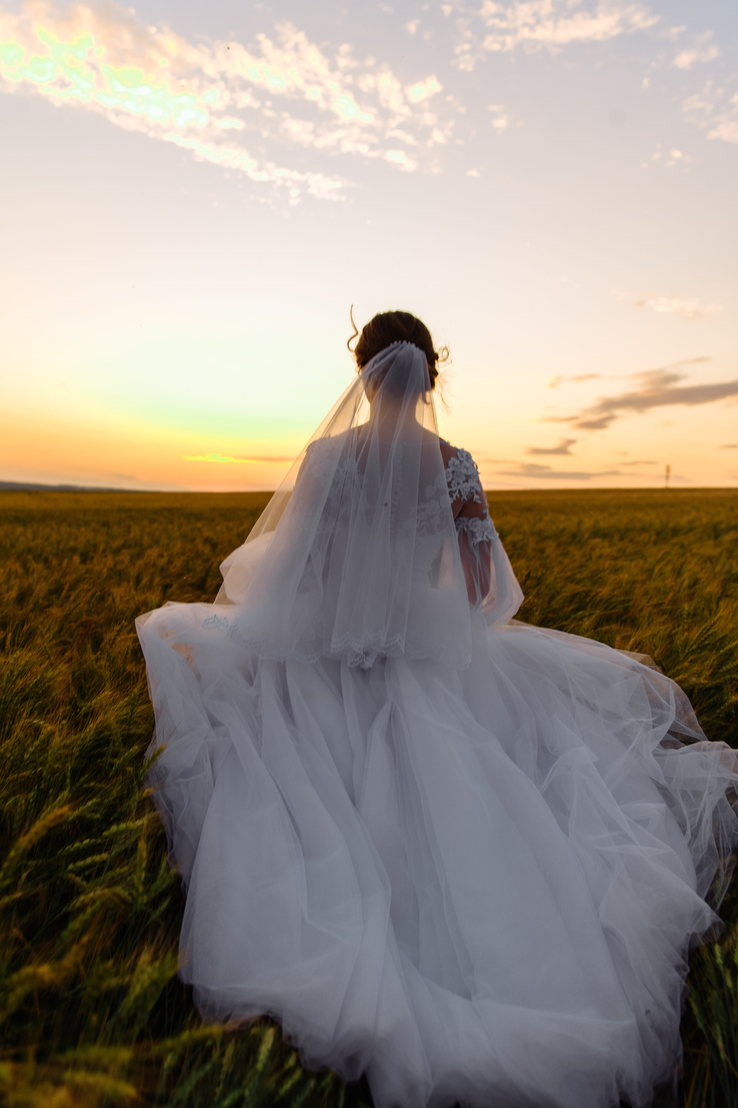 Свадебная прогулка в ЖК Аристократ на Ленина. Свадебный и семейный фотограф в Уфе | Винс Константин | Фотопроекты
