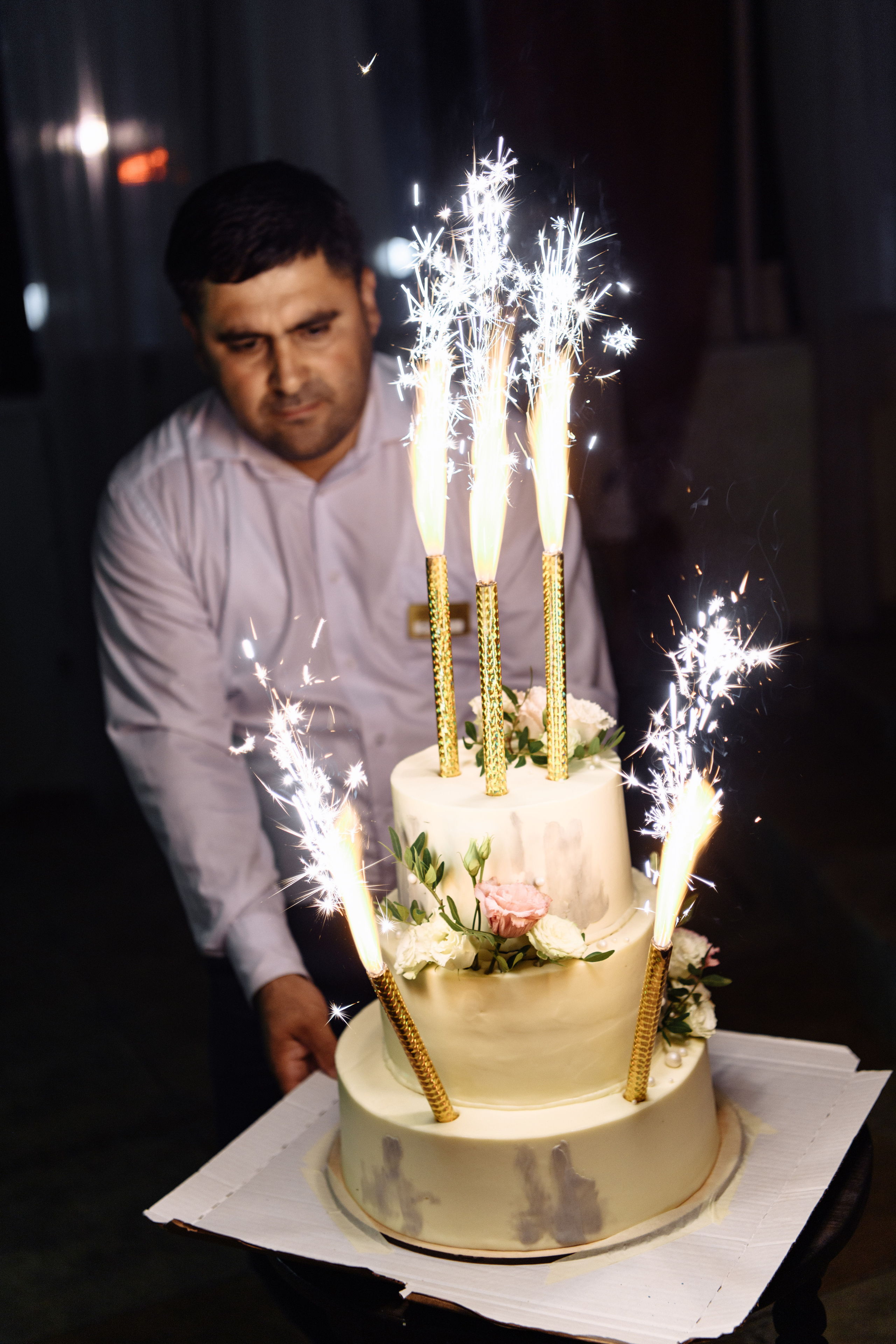 Свадебная прогулка в ЖК Аристократ на Ленина. Свадебный и семейный фотограф в Уфе | Винс Константин | Фотопроекты