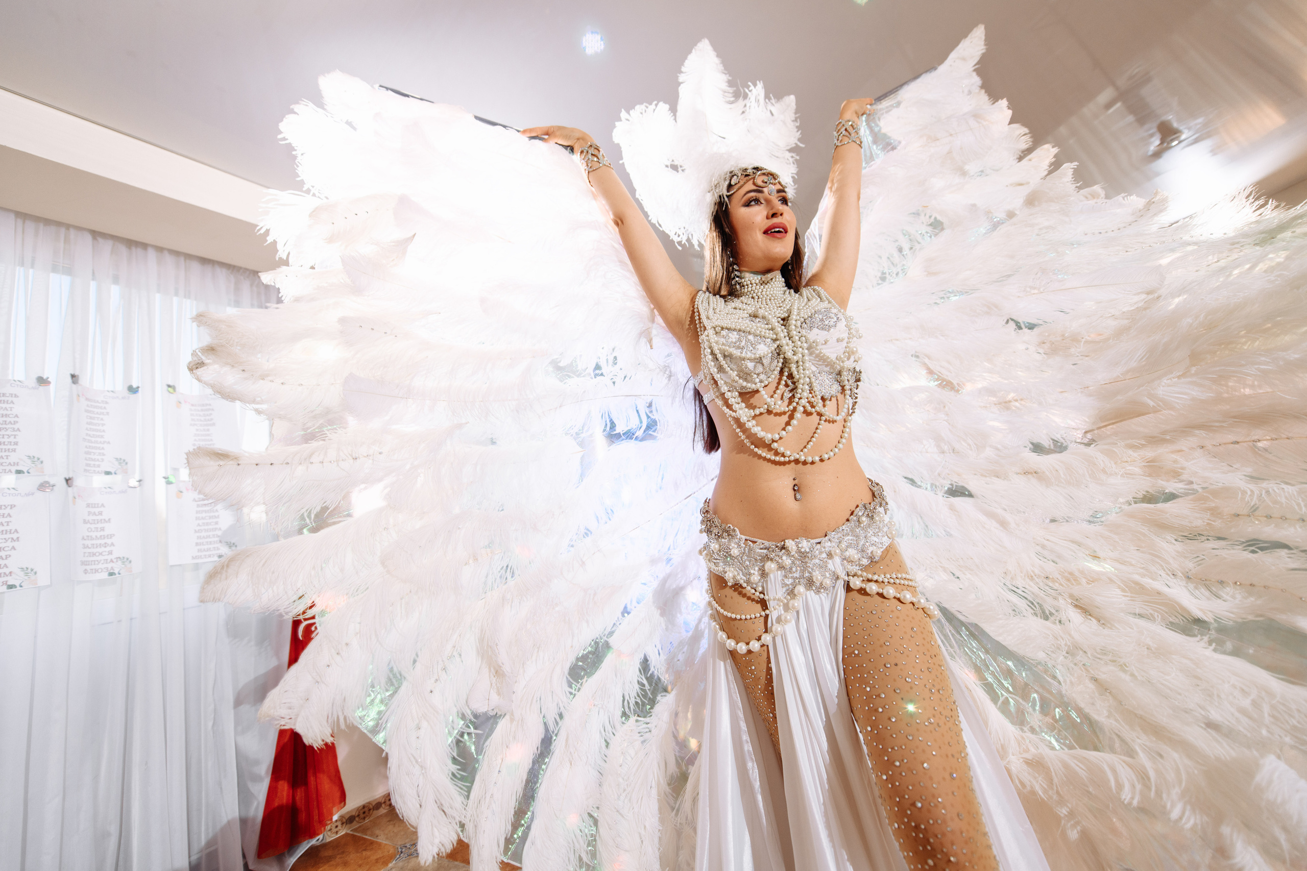 Свадебная прогулка в ЖК Аристократ на Ленина. Свадебный и семейный фотограф в Уфе | Винс Константин | Фотопроекты