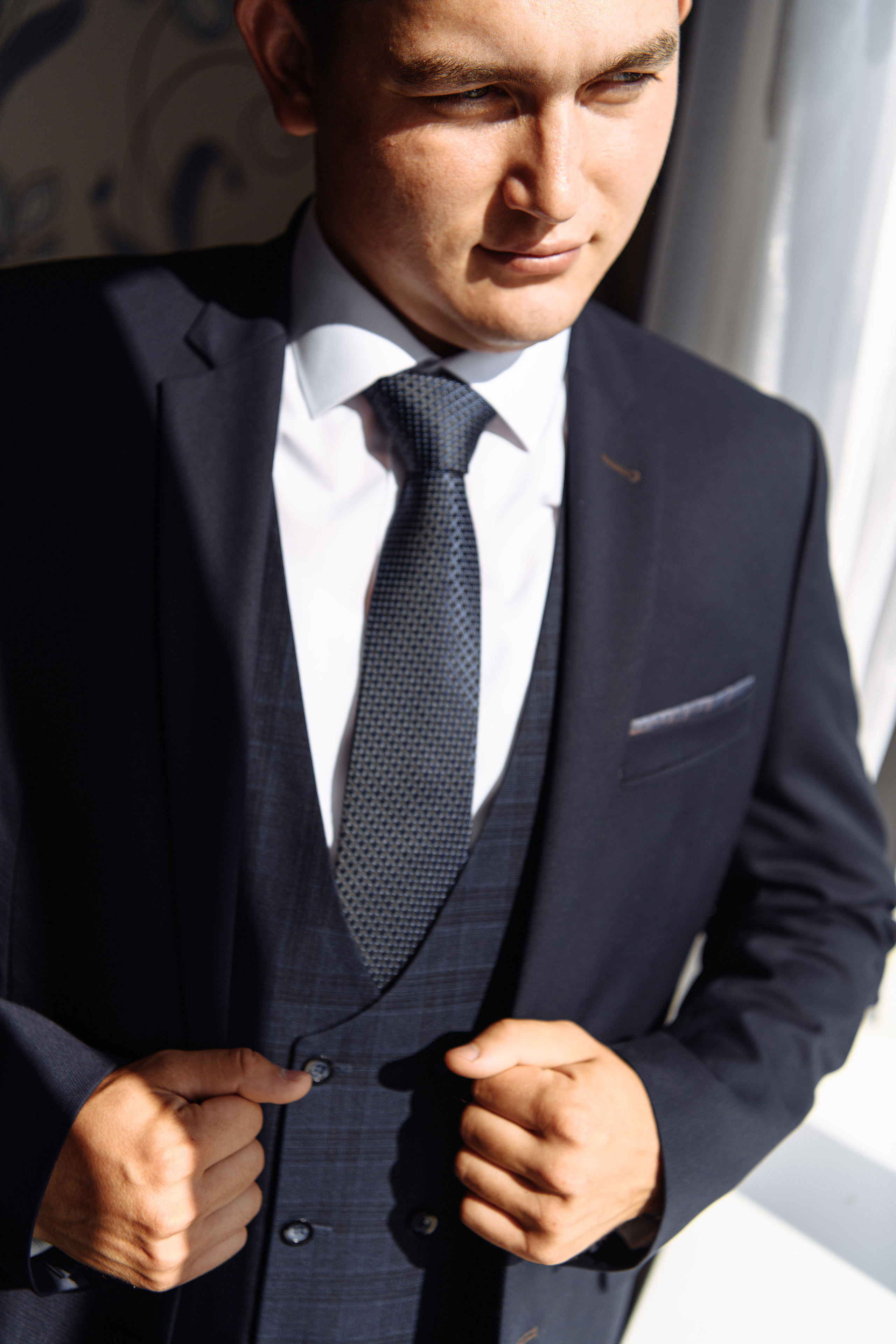 Свадебная прогулка в ЖК Аристократ на Ленина. Свадебный и семейный фотограф в Уфе | Винс Константин | Фотопроекты