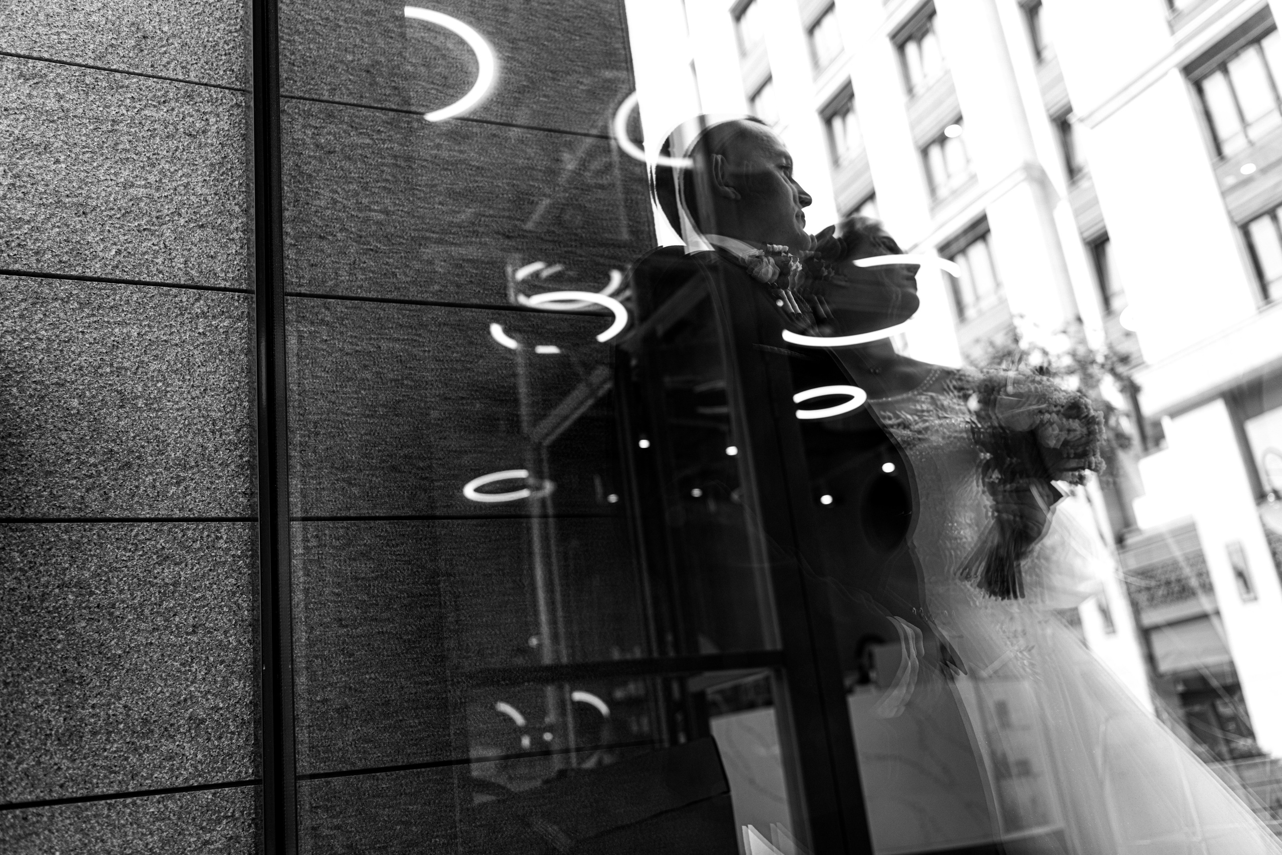 Свадебная прогулка в ЖК Аристократ на Ленина. Свадебный и семейный фотограф в Уфе | Винс Константин | Фотопроекты