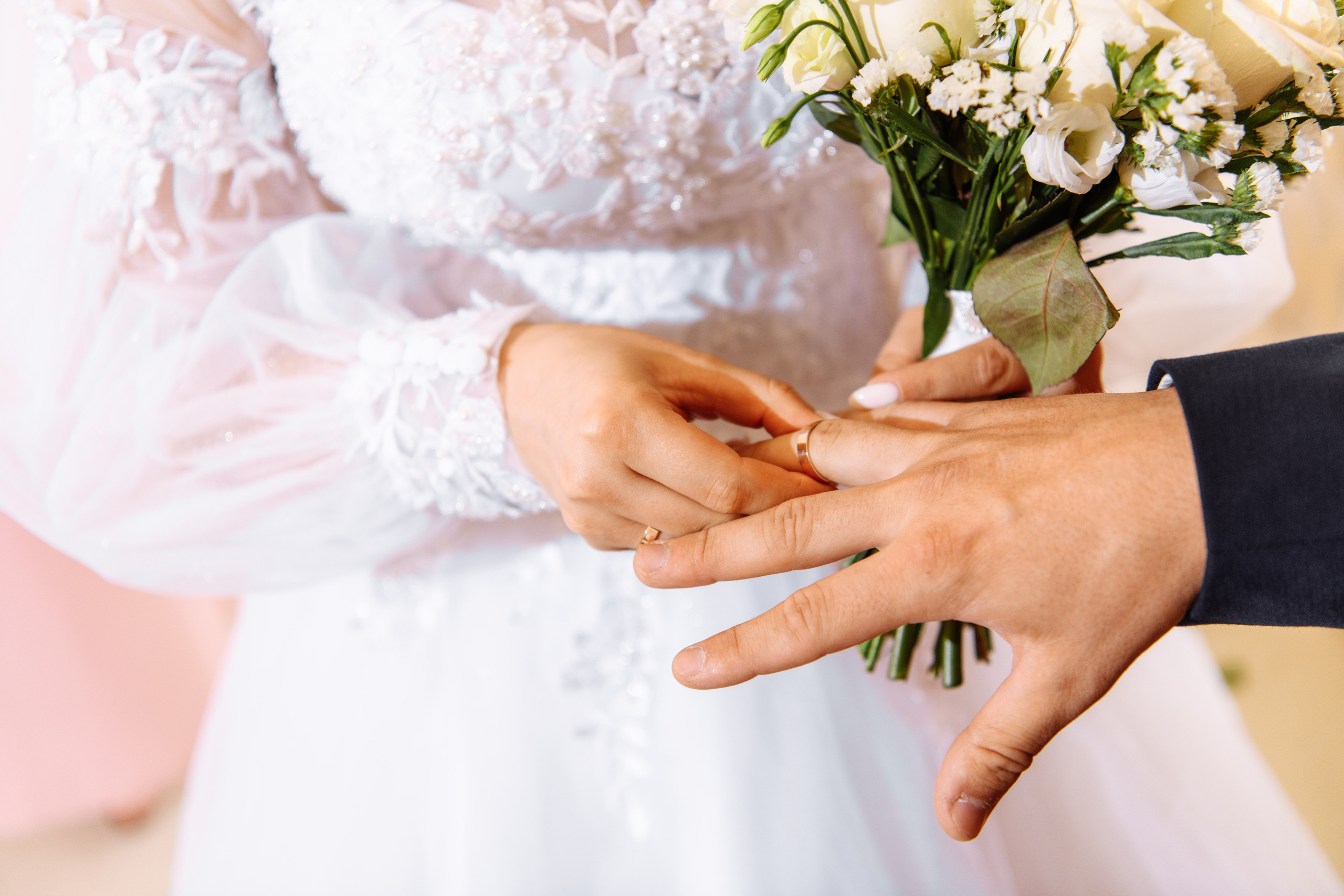 Свадебная прогулка в ЖК Аристократ на Ленина. Свадебный и семейный фотограф в Уфе | Винс Константин | Фотопроекты