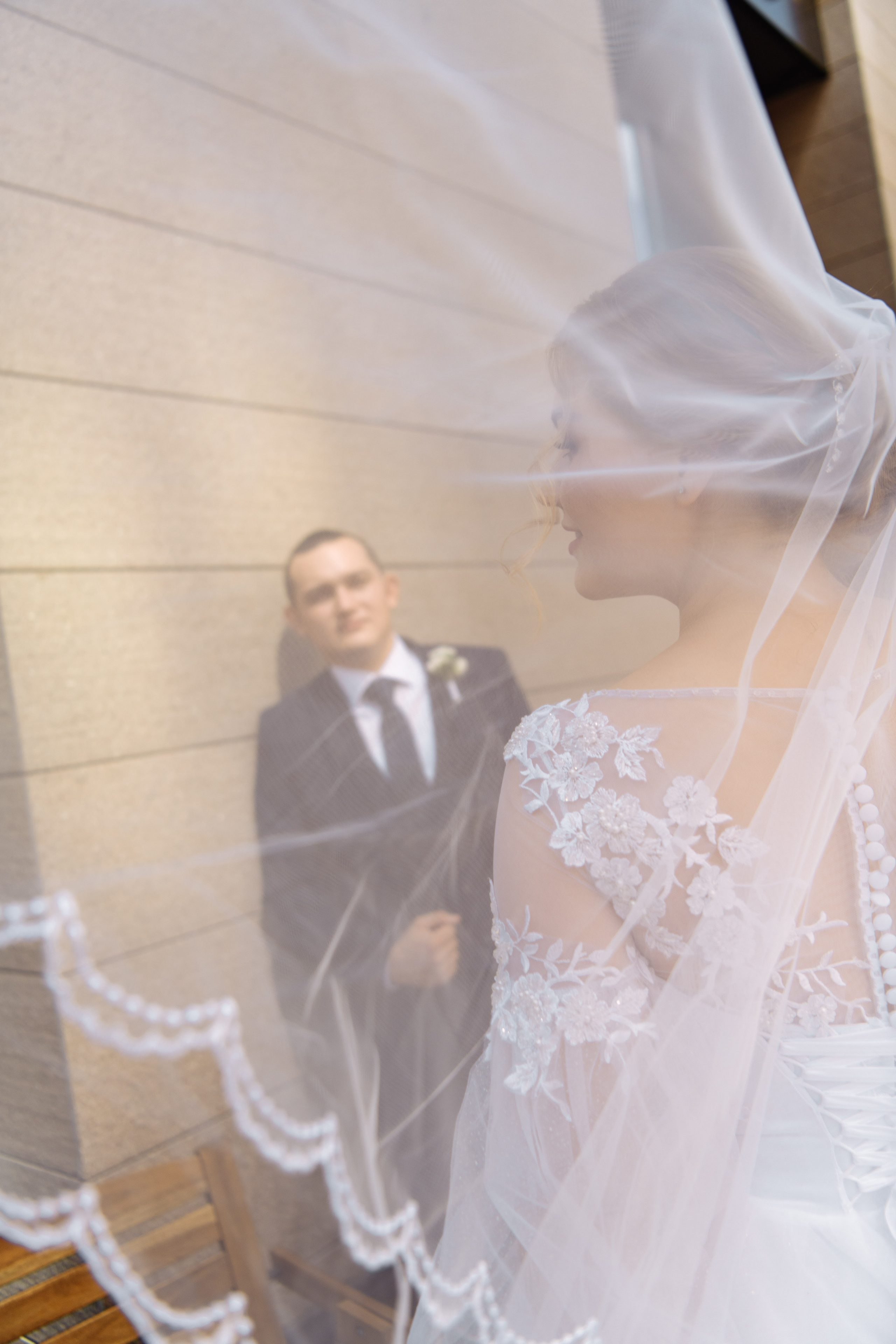 Свадебная прогулка в ЖК Аристократ на Ленина. Свадебный и семейный фотограф в Уфе | Винс Константин | Фотопроекты